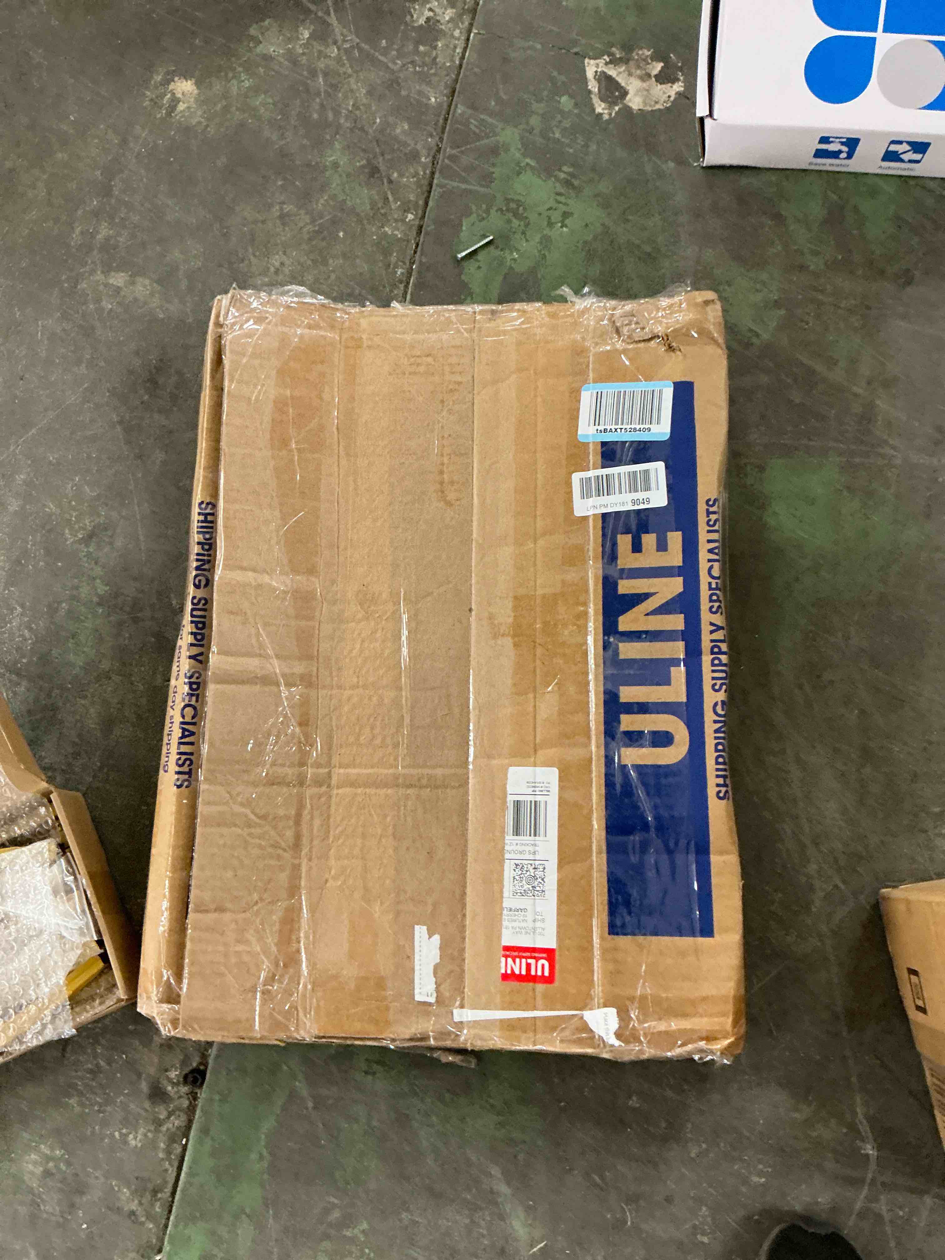 https://s3.amazonaws.com/lotting-images-prod/EmanualPiazza/PNK3447819_1753817630566.jpeg