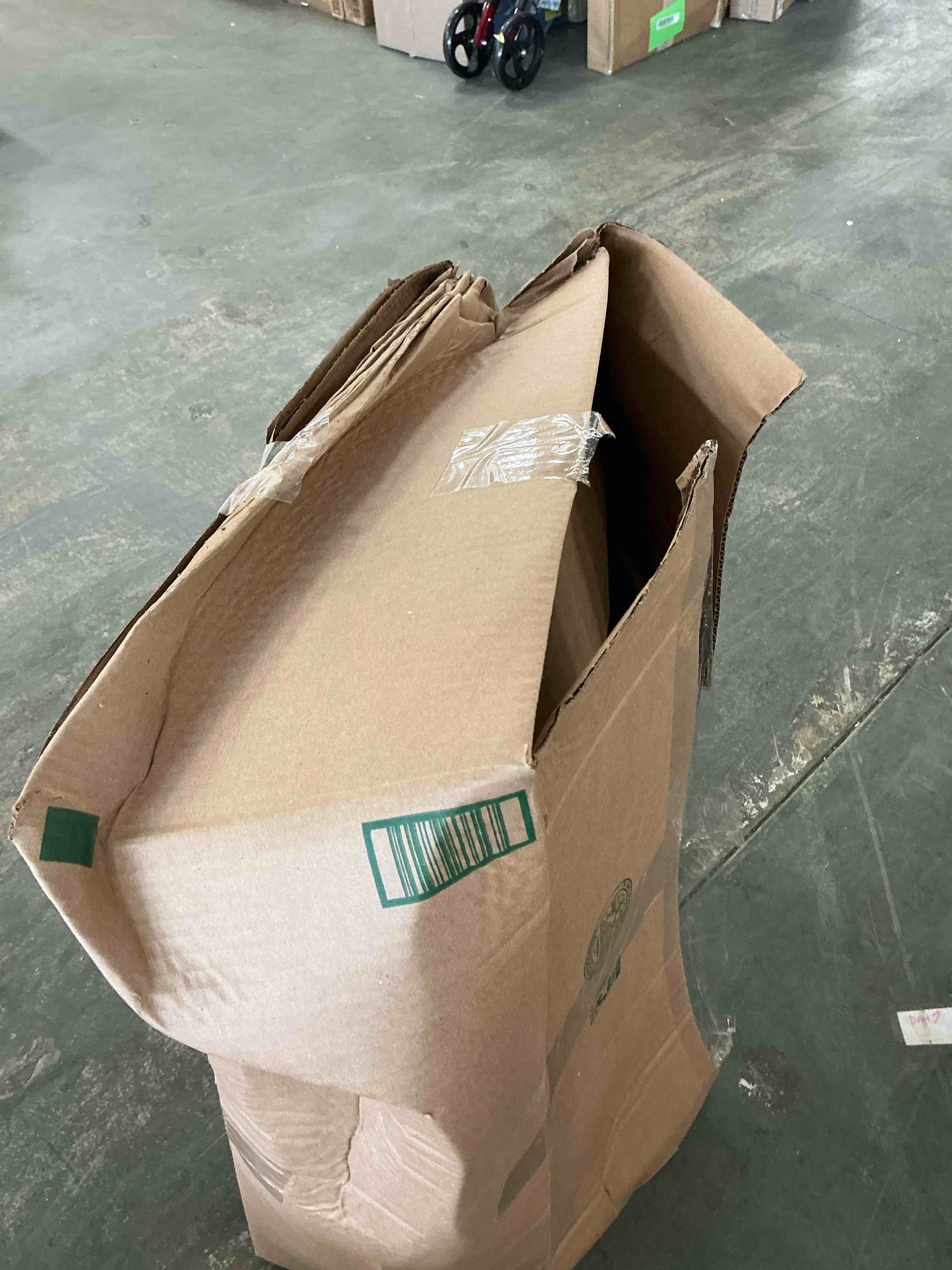 https://s3.amazonaws.com/lotting-images-prod/EmanualPiazza/PNK3447893_1753891034965.jpeg