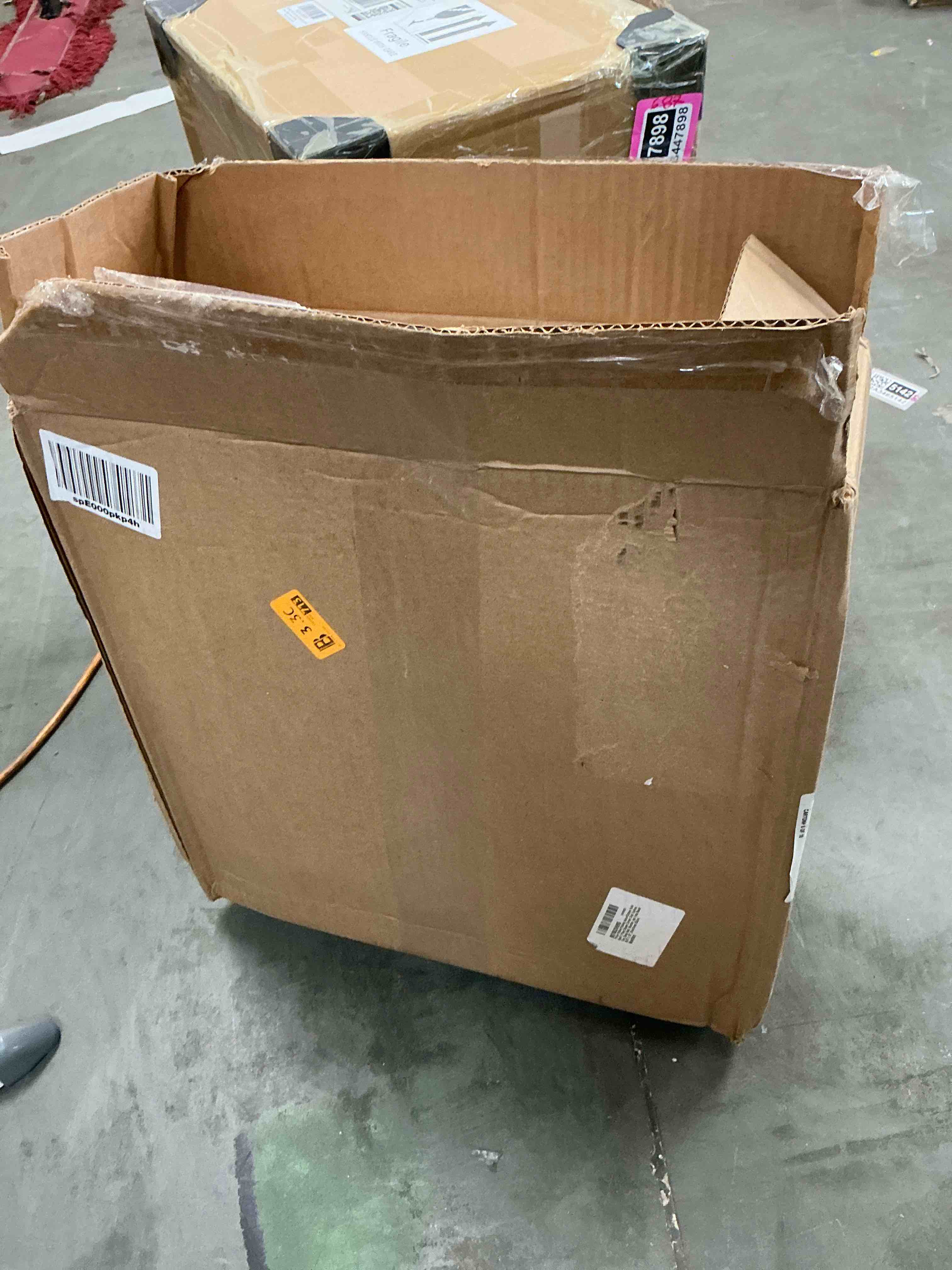 https://s3.amazonaws.com/lotting-images-prod/EmanualPiazza/PNK3447897_1753890823169.jpeg