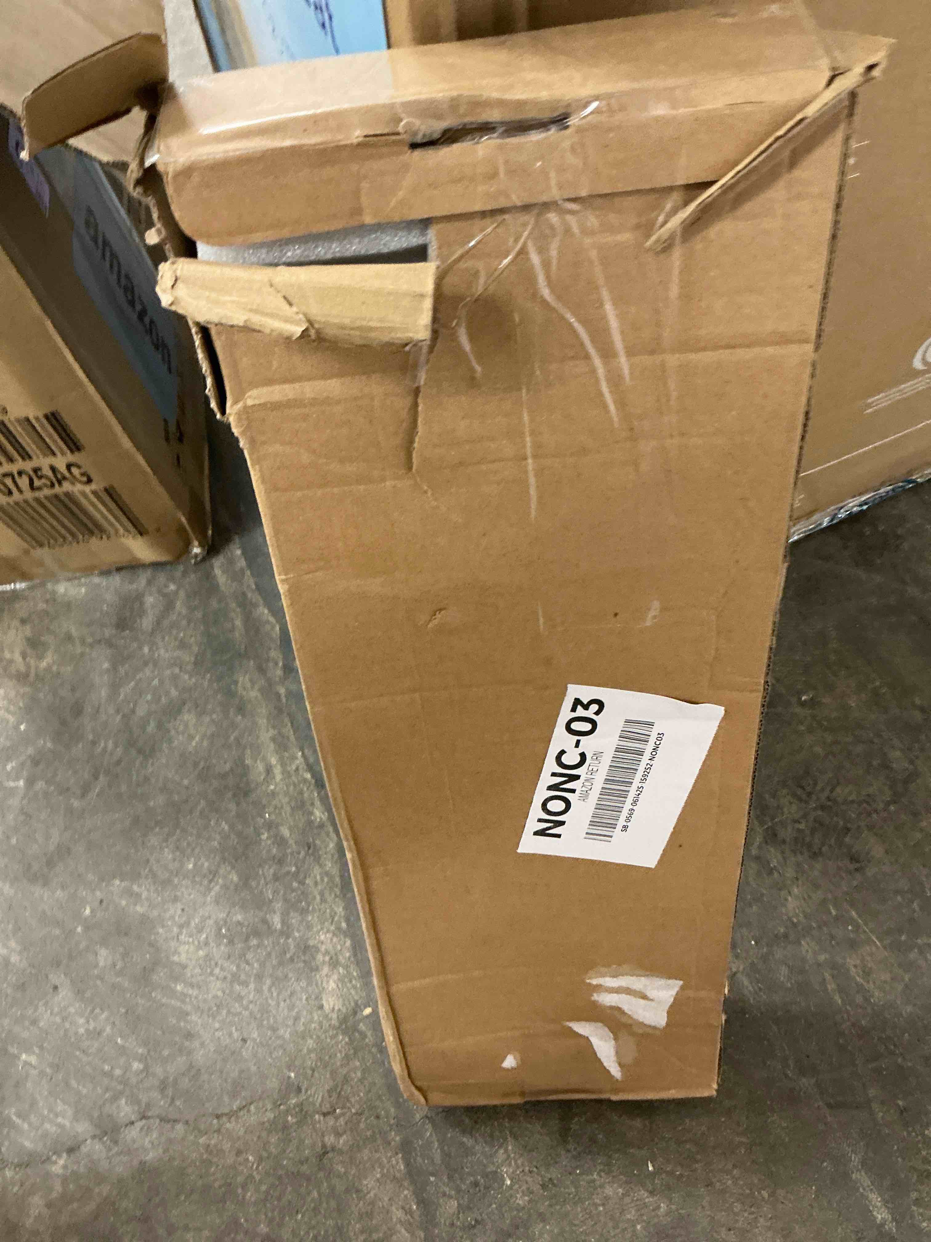 https://s3.amazonaws.com/lotting-images-prod/EmanualPiazza/PNK3447919_1753896687177.jpeg