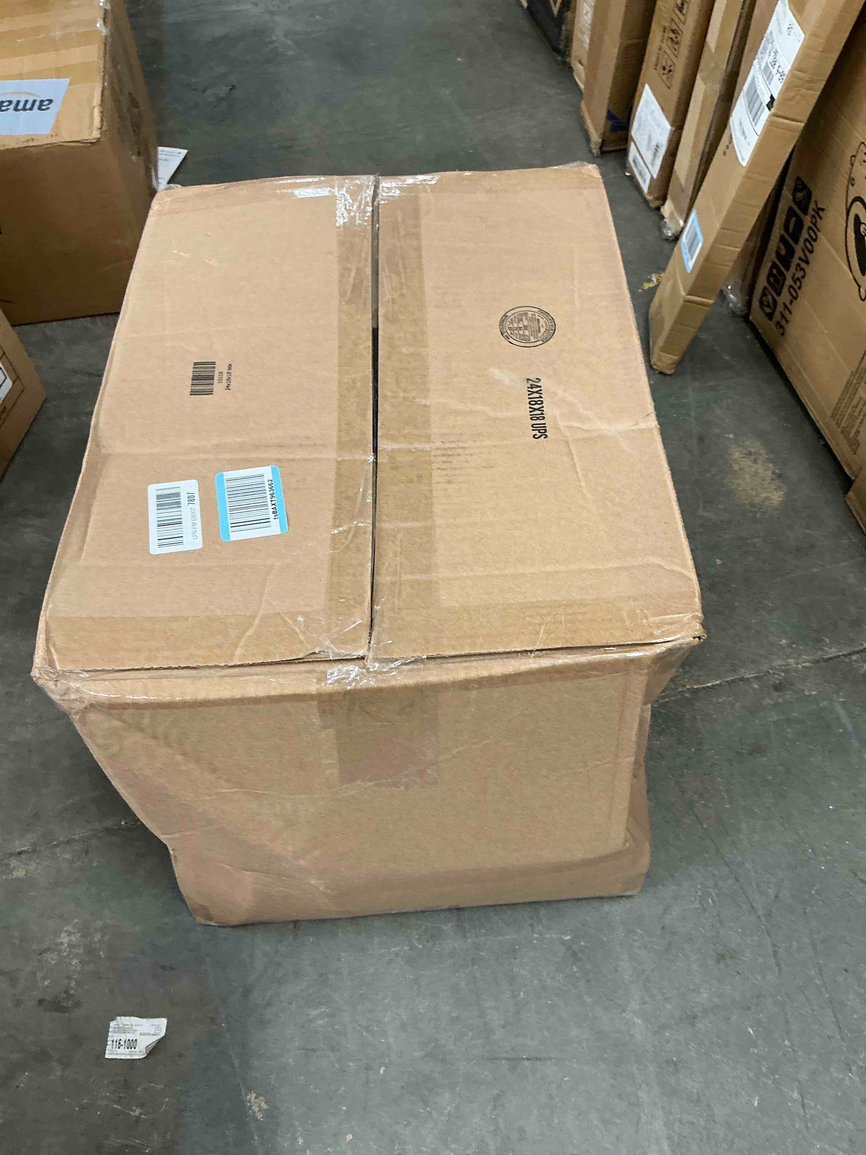 https://s3.amazonaws.com/lotting-images-prod/EmanualPiazza/PNK3447922_1753896531358.jpeg