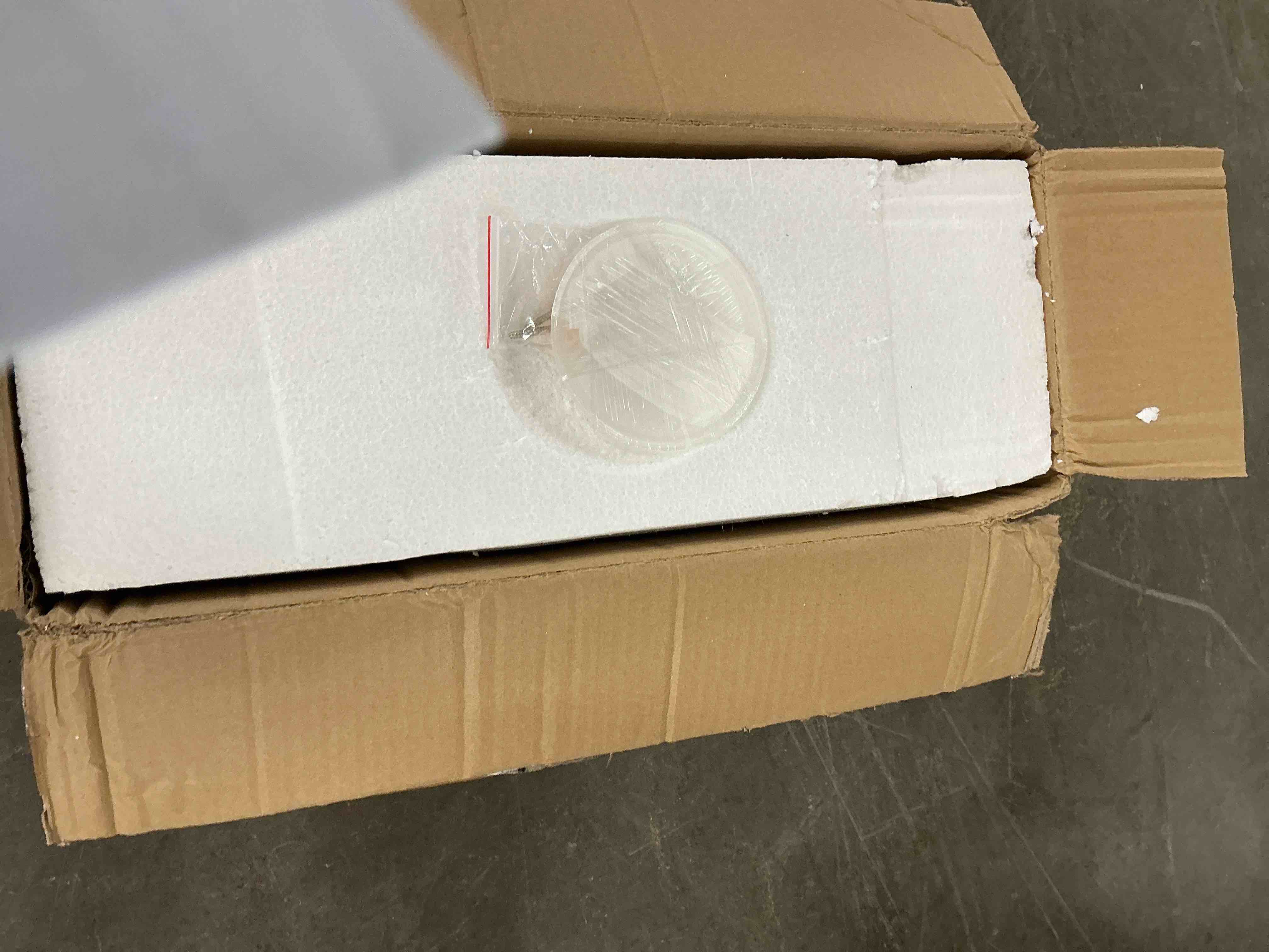 https://s3.amazonaws.com/lotting-images-prod/EmanualPiazza/PNK3447981_1754075630258.jpeg