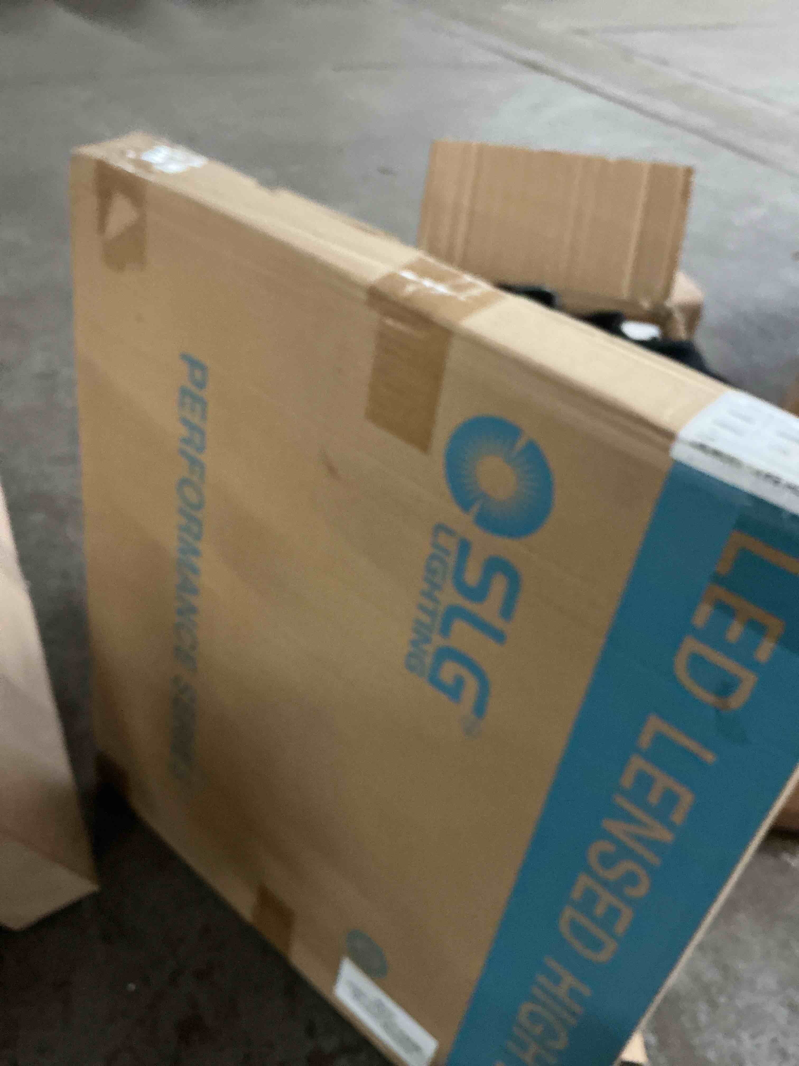 https://s3.amazonaws.com/lotting-images-prod/EmanualPiazza/PNK3860008_1777386416072.jpeg