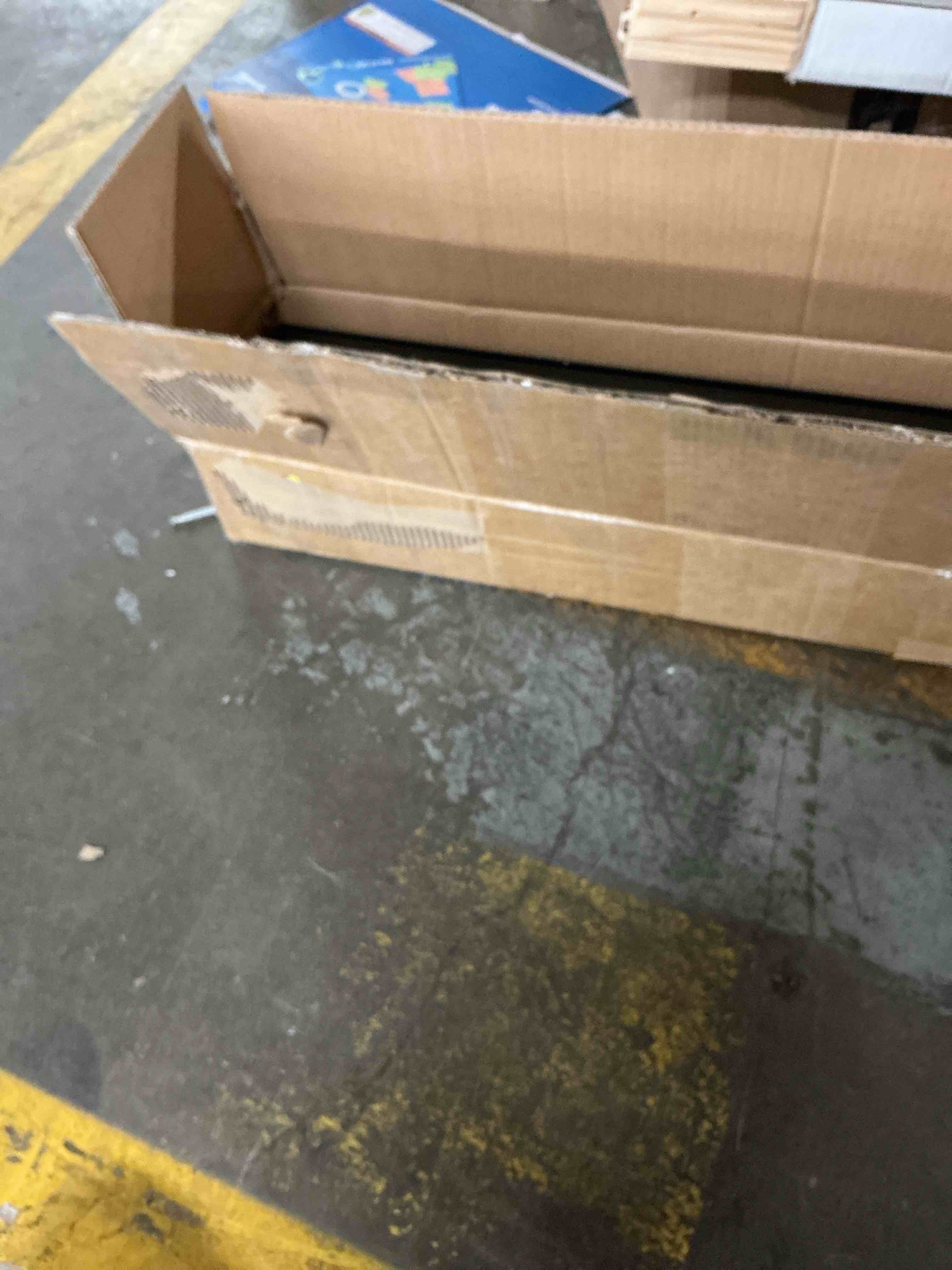 https://s3.amazonaws.com/lotting-images-prod/EmanualPiazza/PNK3860013_1777386104055.jpeg