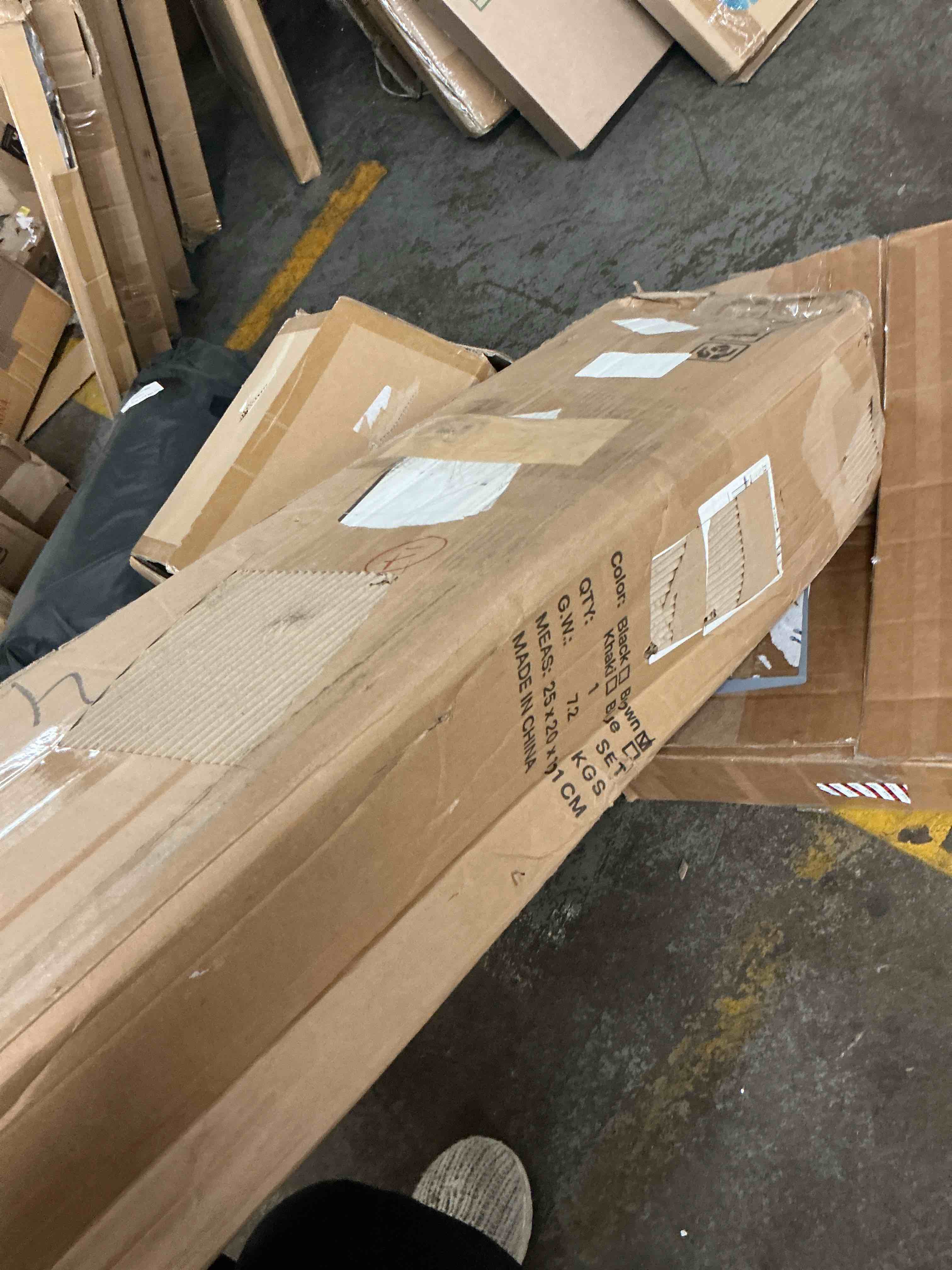 https://s3.amazonaws.com/lotting-images-prod/EmanualPiazza/PNK3860019_1777384482137.jpeg