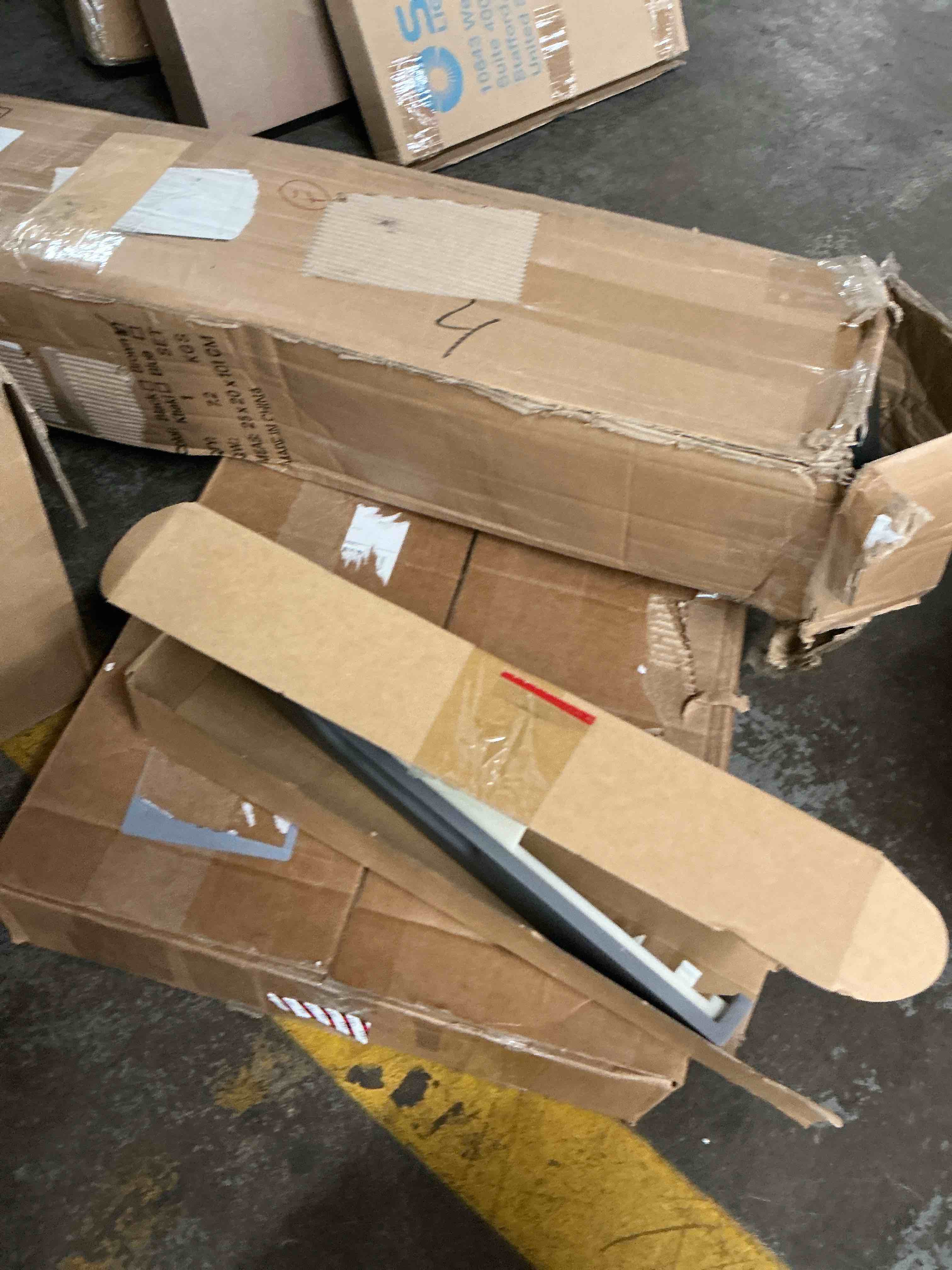 https://s3.amazonaws.com/lotting-images-prod/EmanualPiazza/PNK3860021_1777384337380.jpeg