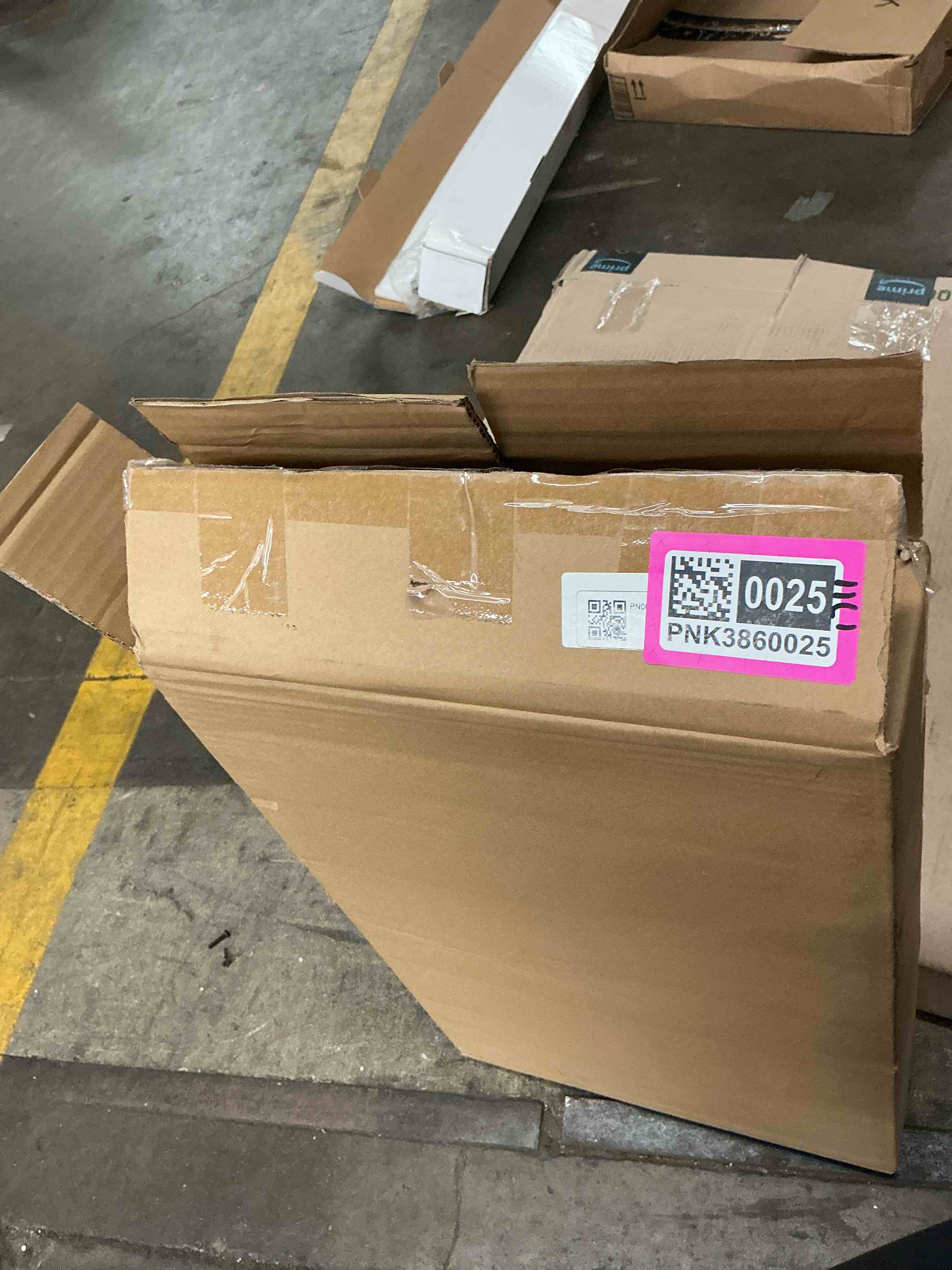 https://s3.amazonaws.com/lotting-images-prod/EmanualPiazza/PNK3860025_1777383637156.jpeg