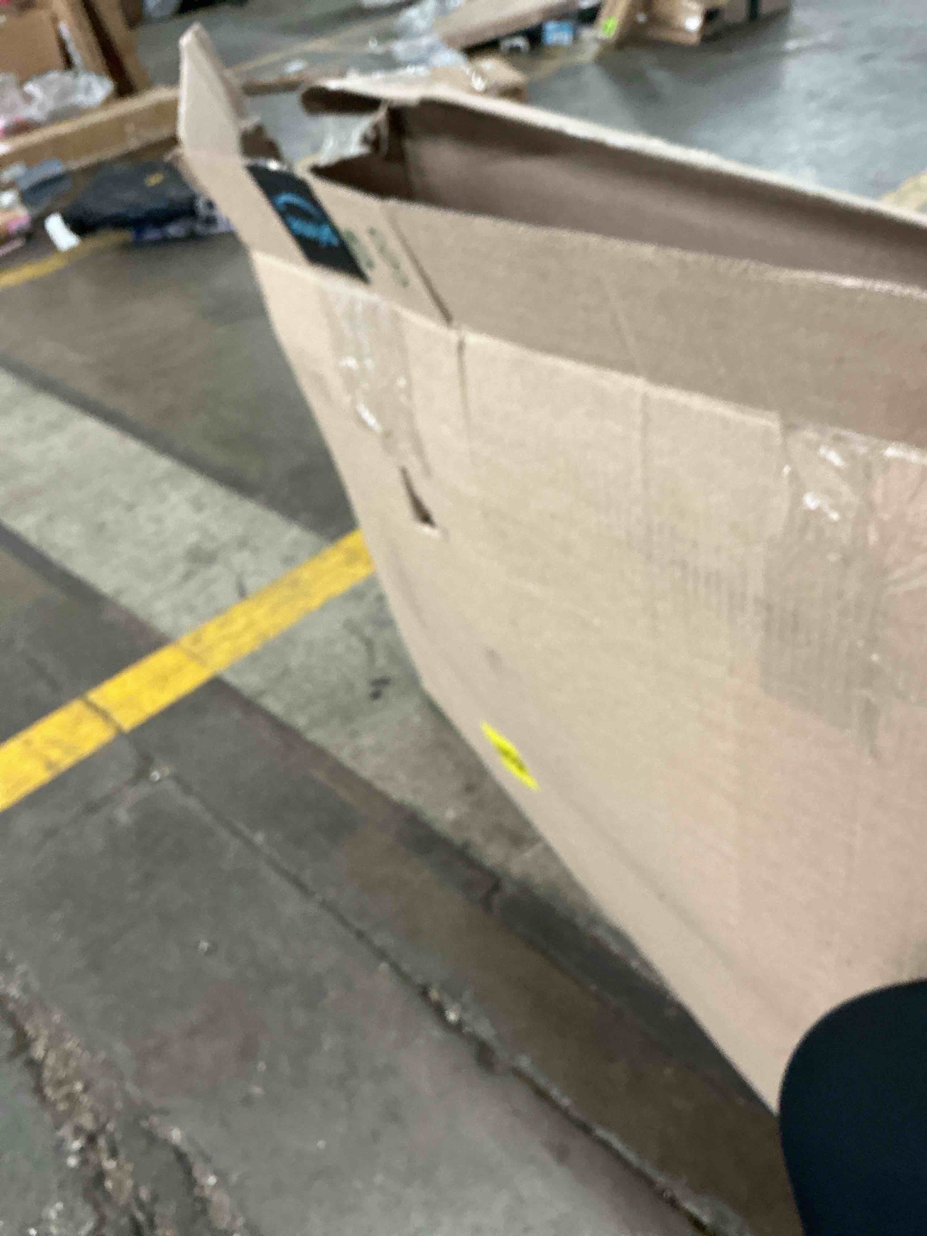 https://s3.amazonaws.com/lotting-images-prod/EmanualPiazza/PNK3860027_1777383408286.jpeg