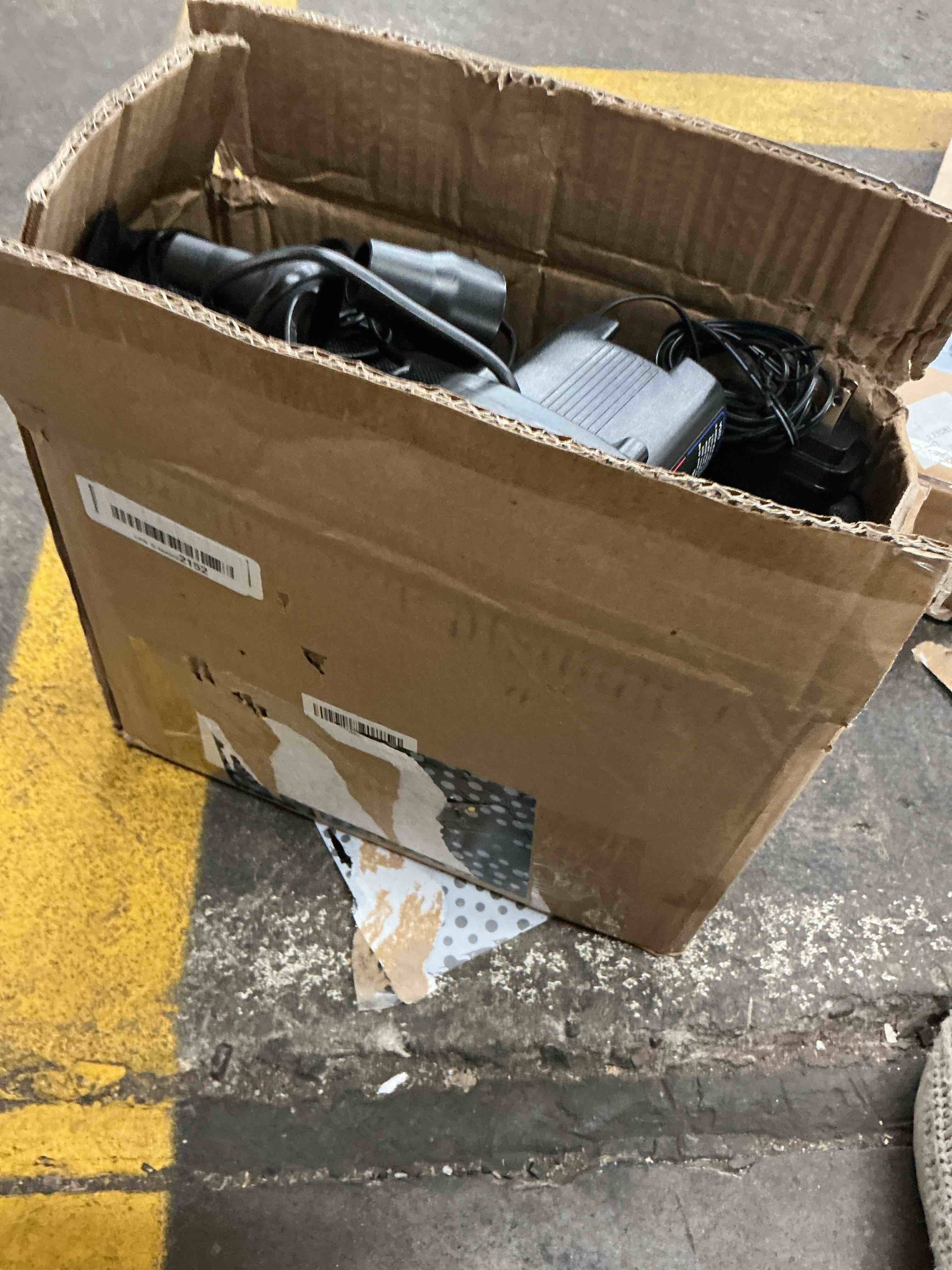 https://s3.amazonaws.com/lotting-images-prod/EmanualPiazza/PNK3860029_1777383182325.jpeg