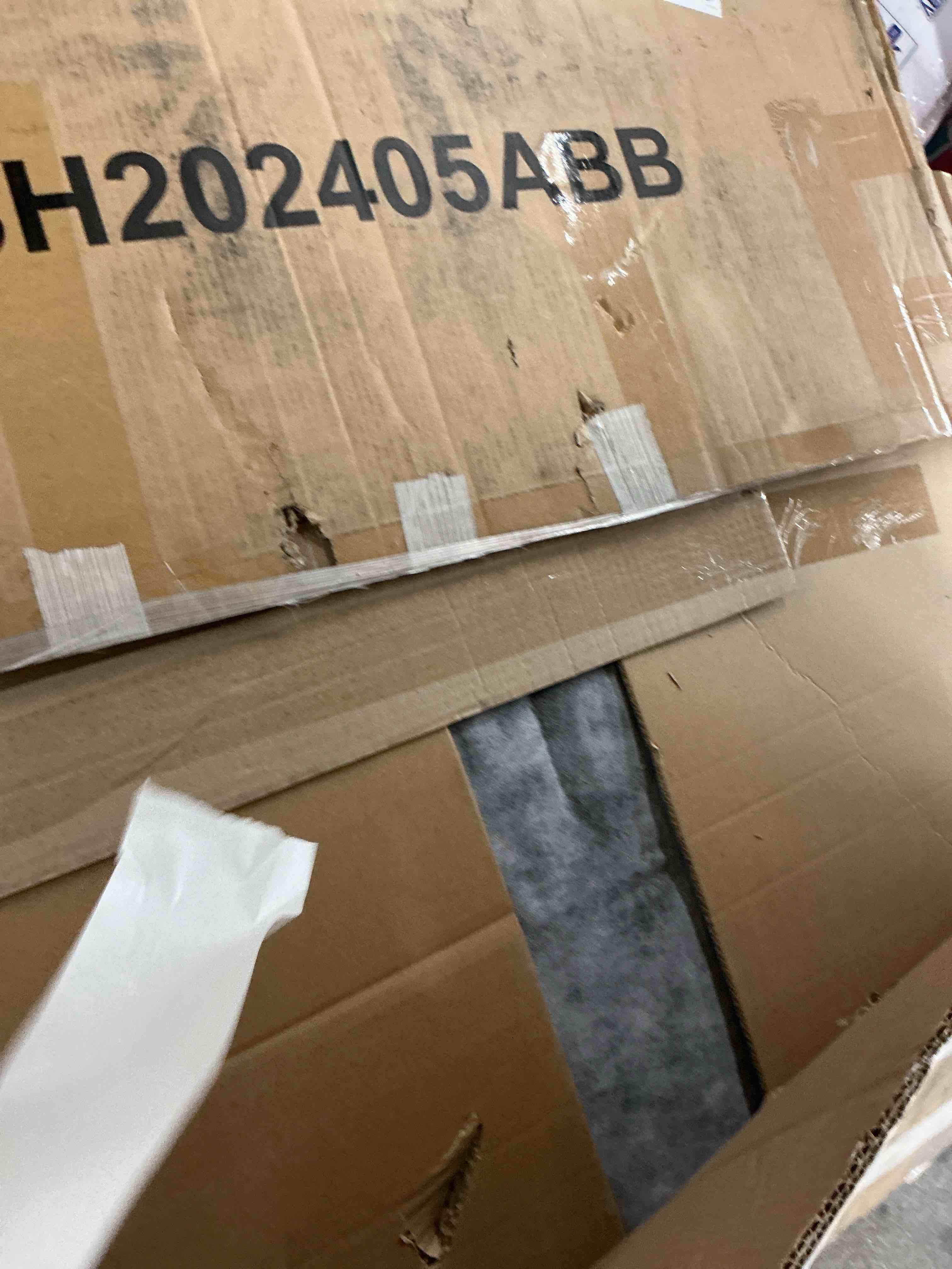 https://s3.amazonaws.com/lotting-images-prod/EmanualPiazza/PNK3860190_1777398848932.jpeg