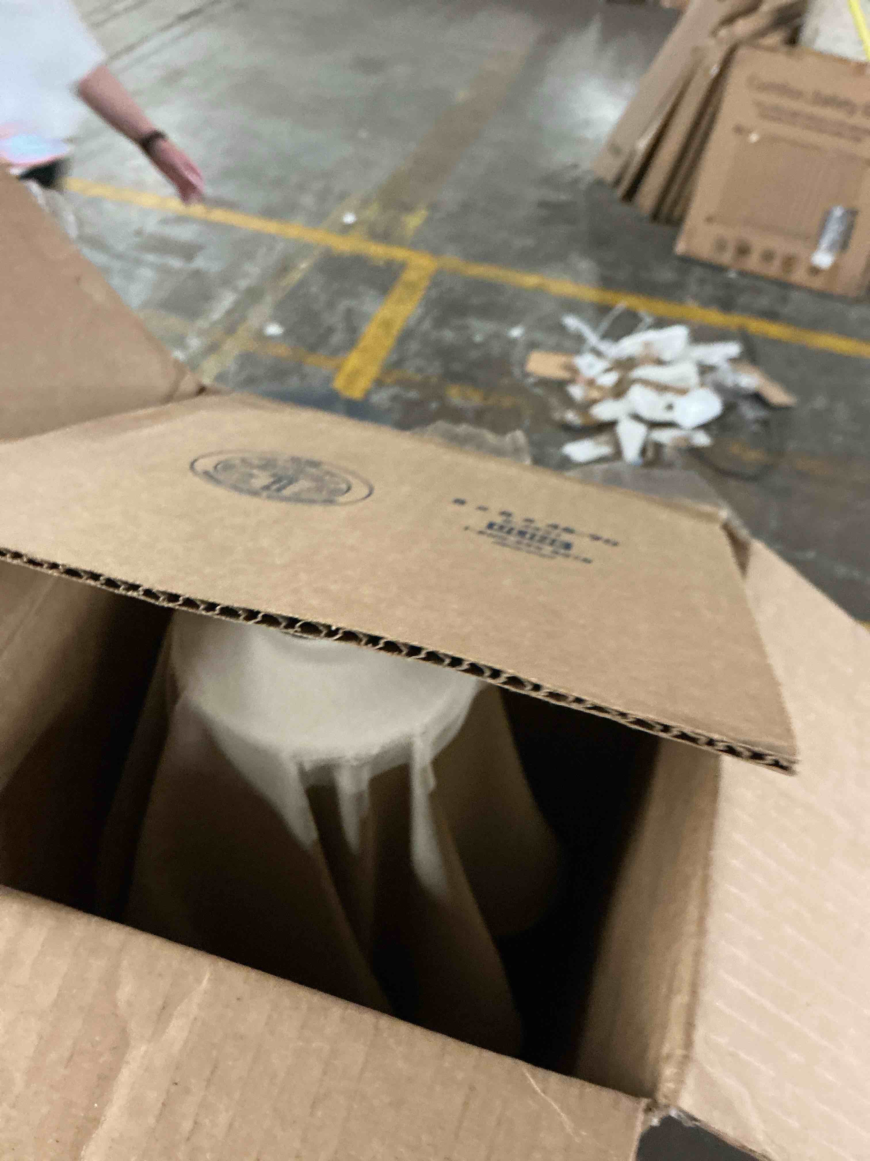 https://s3.amazonaws.com/lotting-images-prod/EmanualPiazza/PNK3860193_1777398104309.jpeg