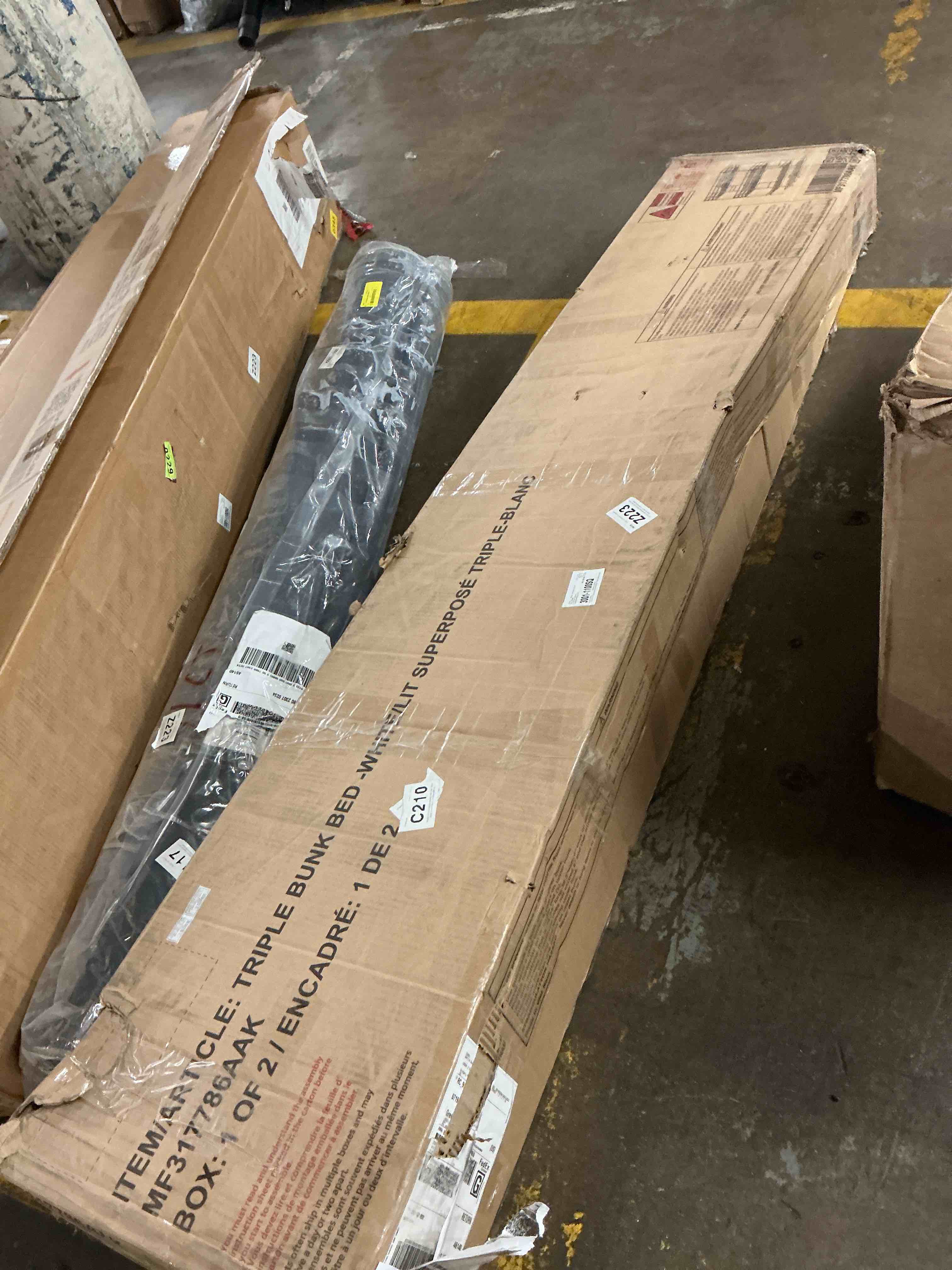 https://s3.amazonaws.com/lotting-images-prod/EmanualPiazza/PNK3860196_1777397254303.jpeg
