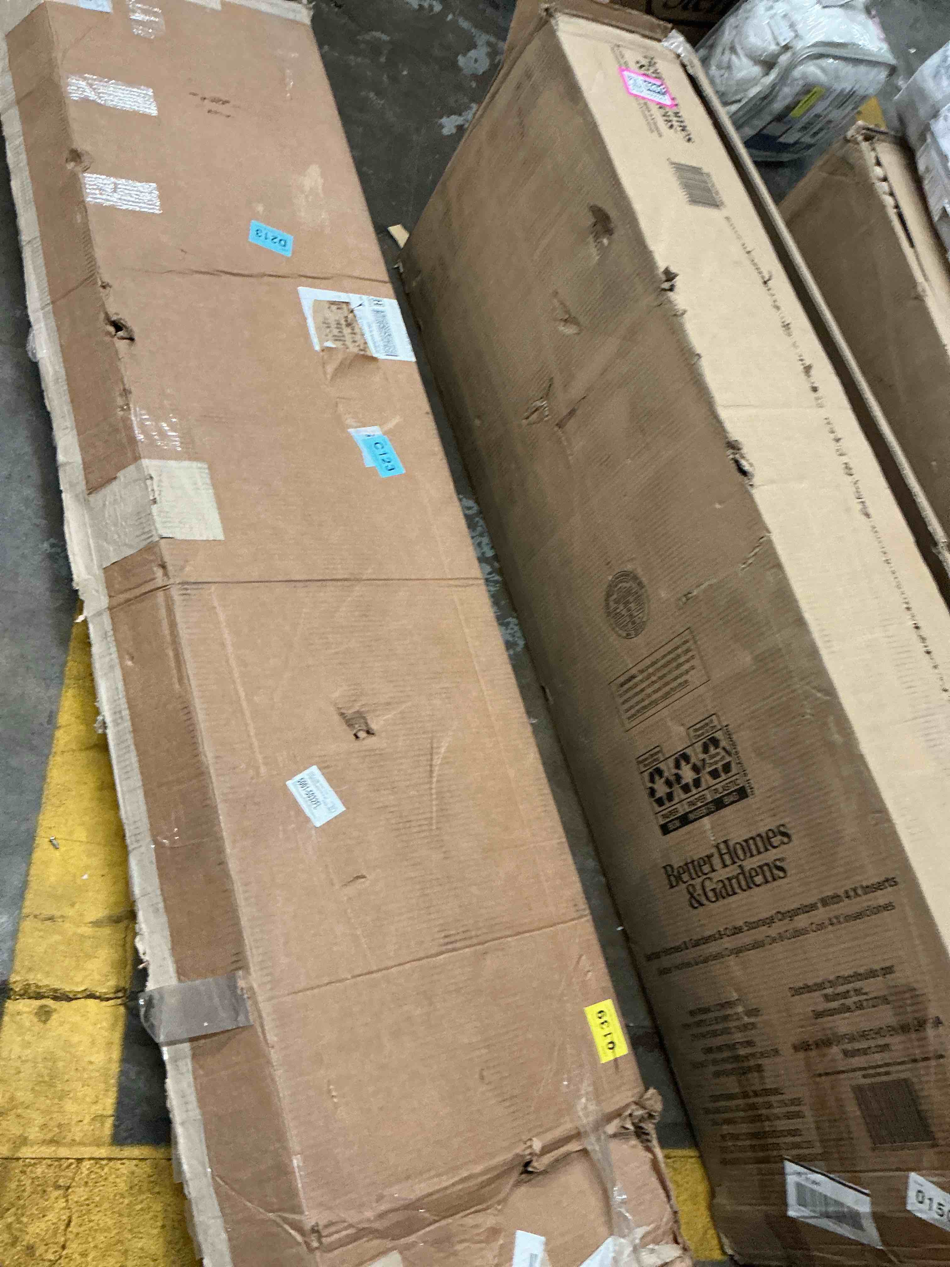 https://s3.amazonaws.com/lotting-images-prod/EmanualPiazza/PNK3860198_1777396969306.jpeg