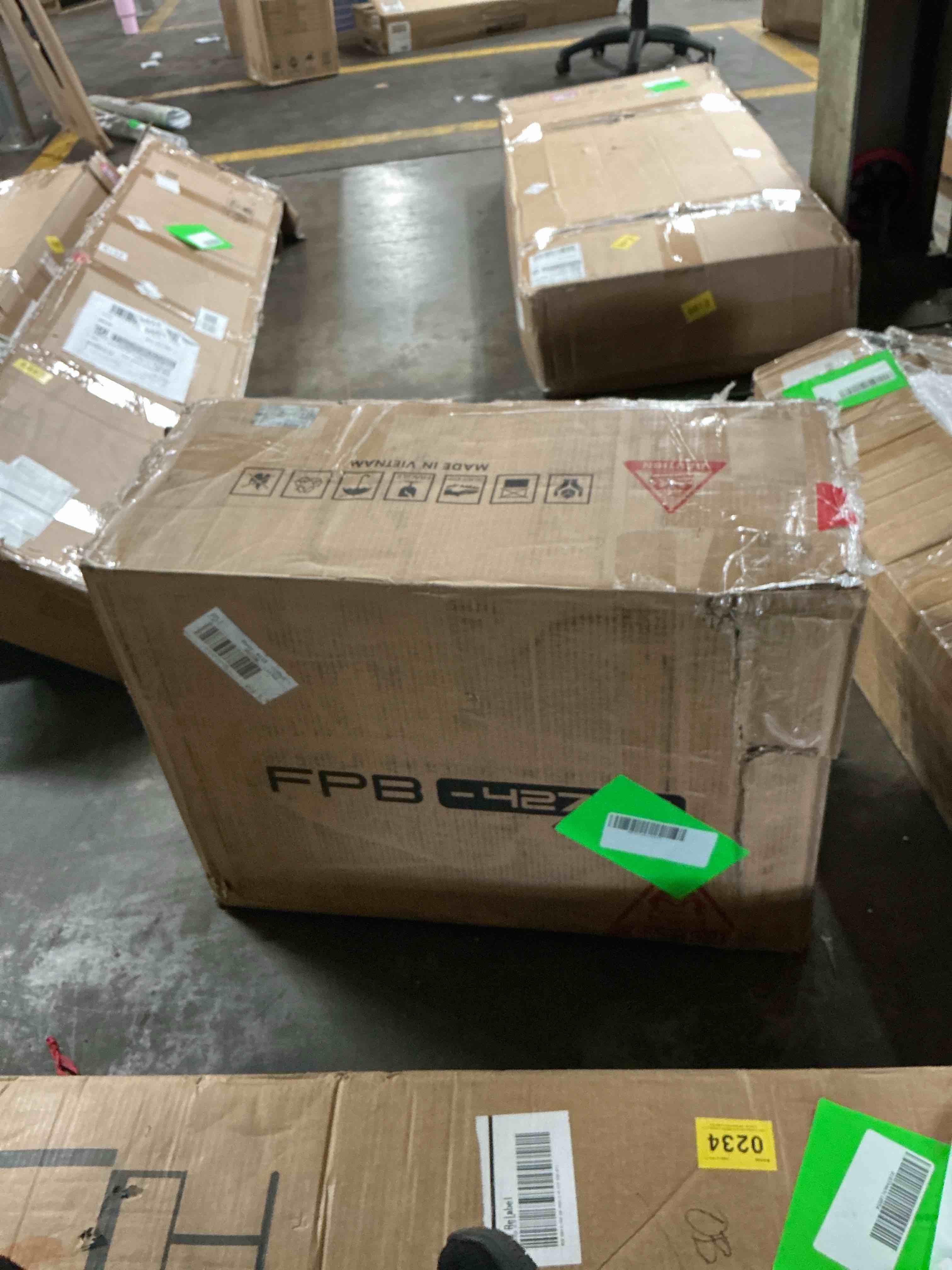 https://s3.amazonaws.com/lotting-images-prod/EmanualPiazza/PNK3860281_1777559137916.jpeg