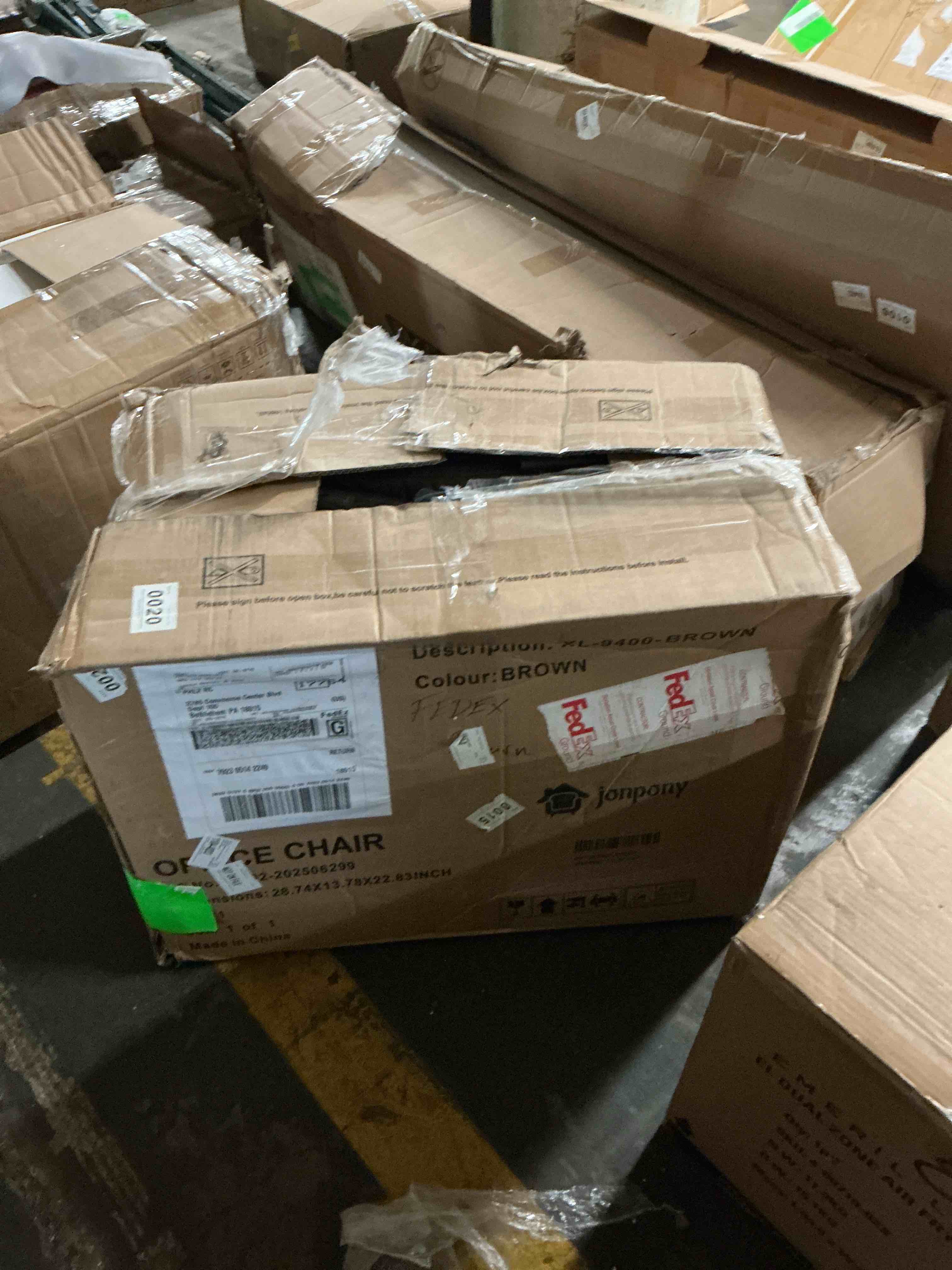 https://s3.amazonaws.com/lotting-images-prod/EmanualPiazza/PNK3860287_1777561665537.jpeg