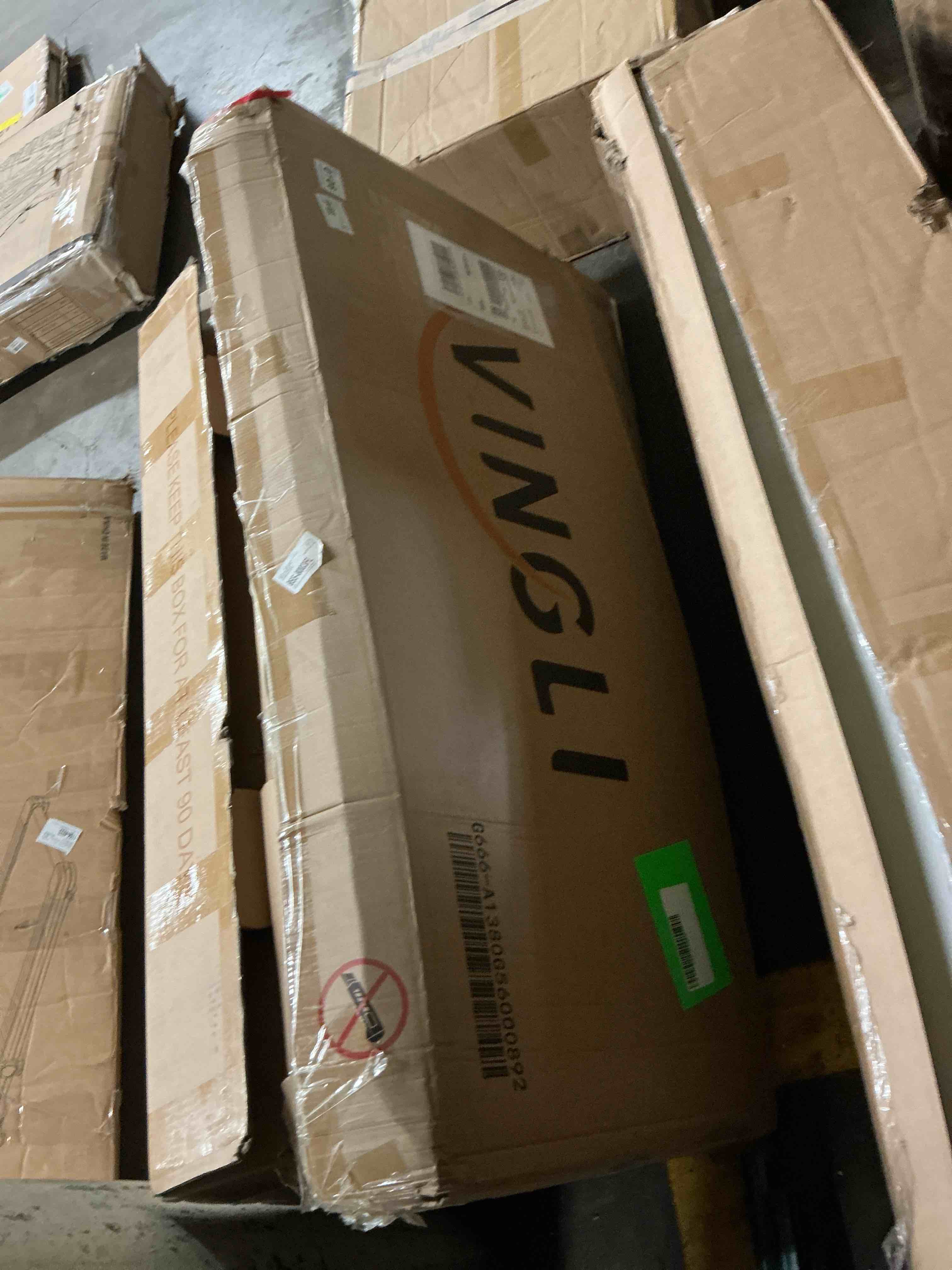 https://s3.amazonaws.com/lotting-images-prod/EmanualPiazza/PNK3860289_1777562401834.jpeg