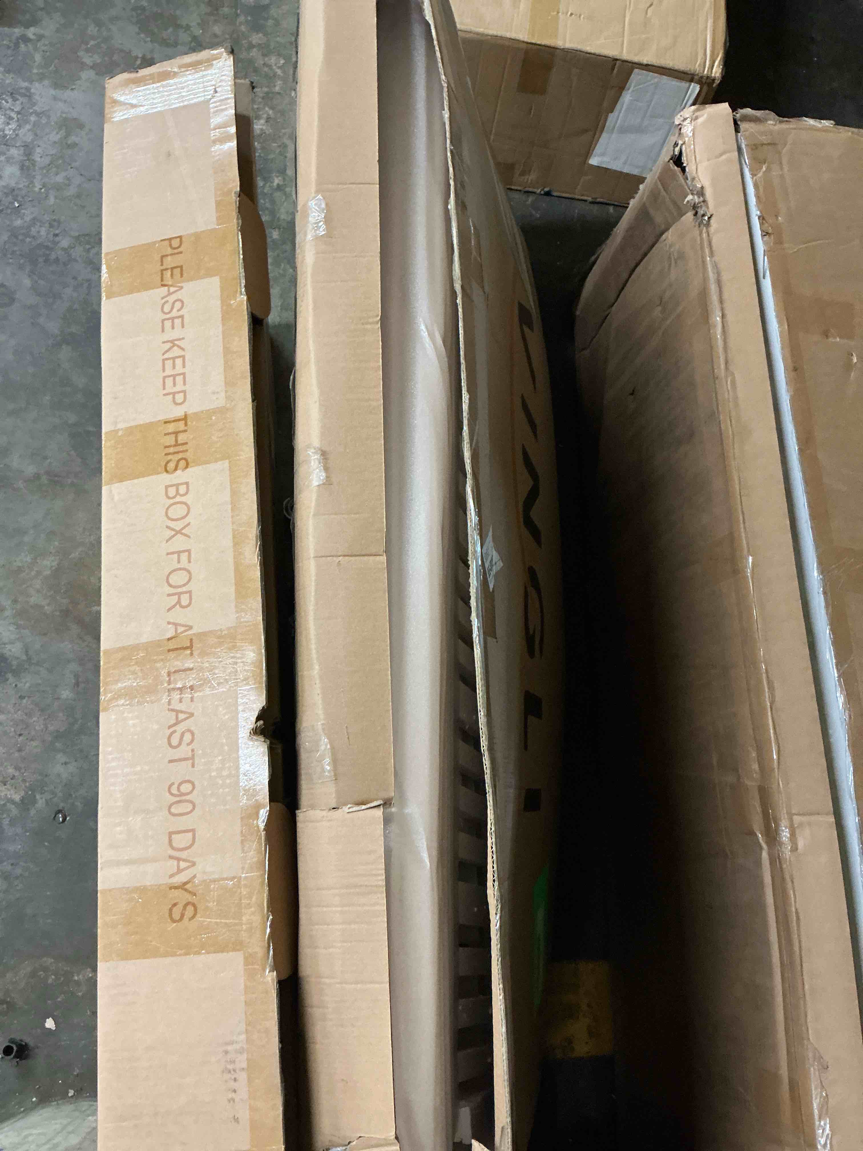 https://s3.amazonaws.com/lotting-images-prod/EmanualPiazza/PNK3860289_1777562415707.jpeg