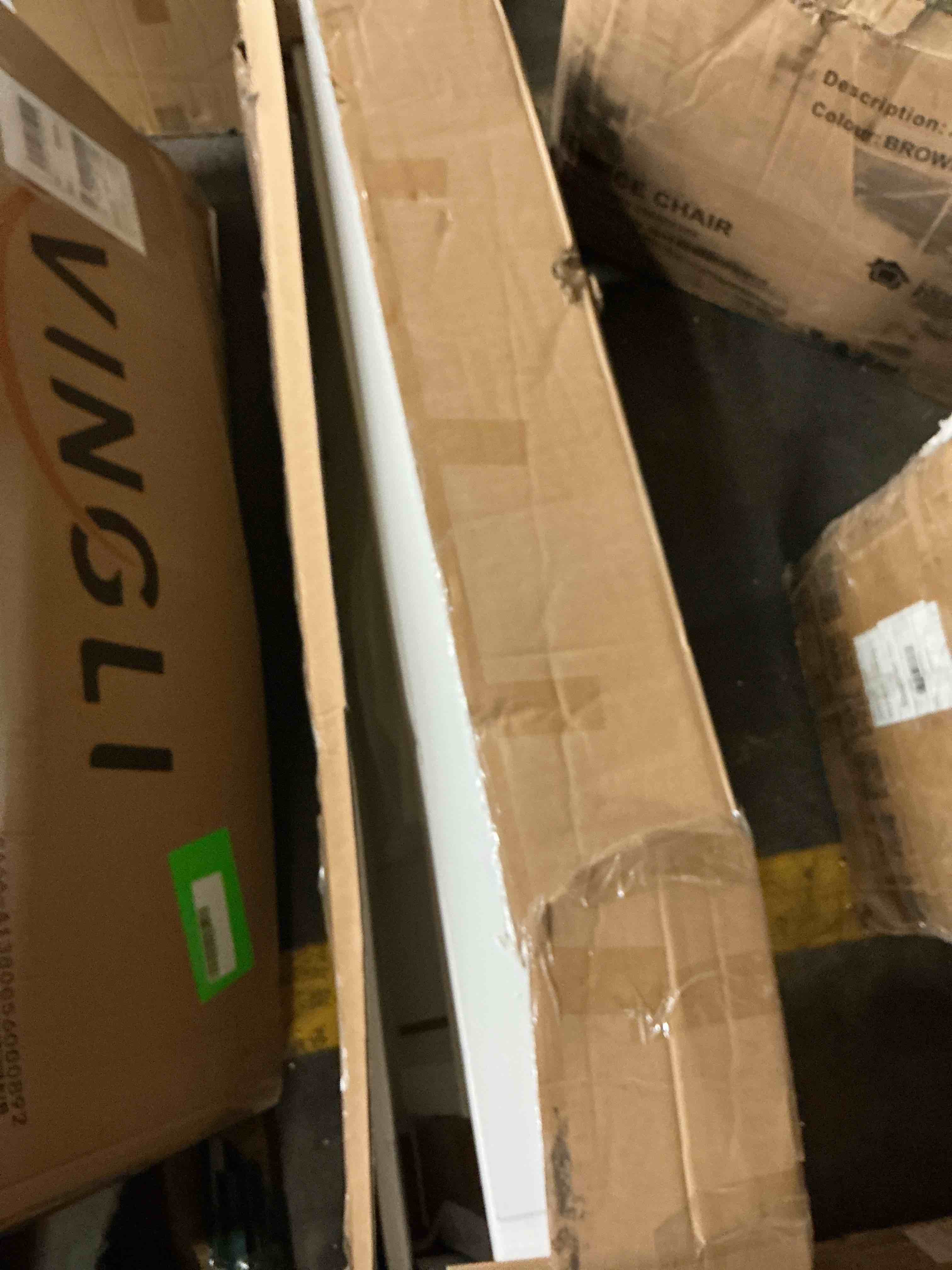 https://s3.amazonaws.com/lotting-images-prod/EmanualPiazza/PNK3860290_1777562598288.jpeg