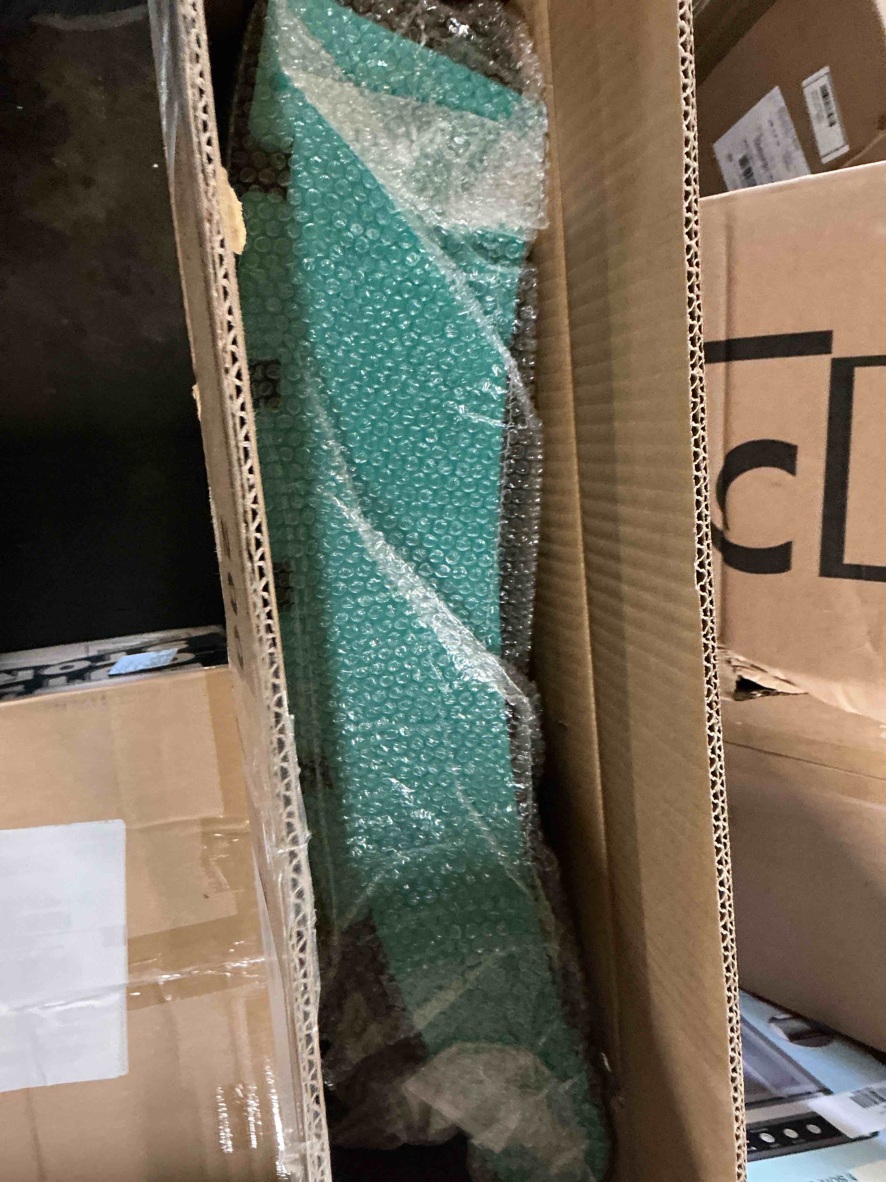 https://s3.amazonaws.com/lotting-images-prod/EmanualPiazza/PNK3860295_1777563555306.jpeg