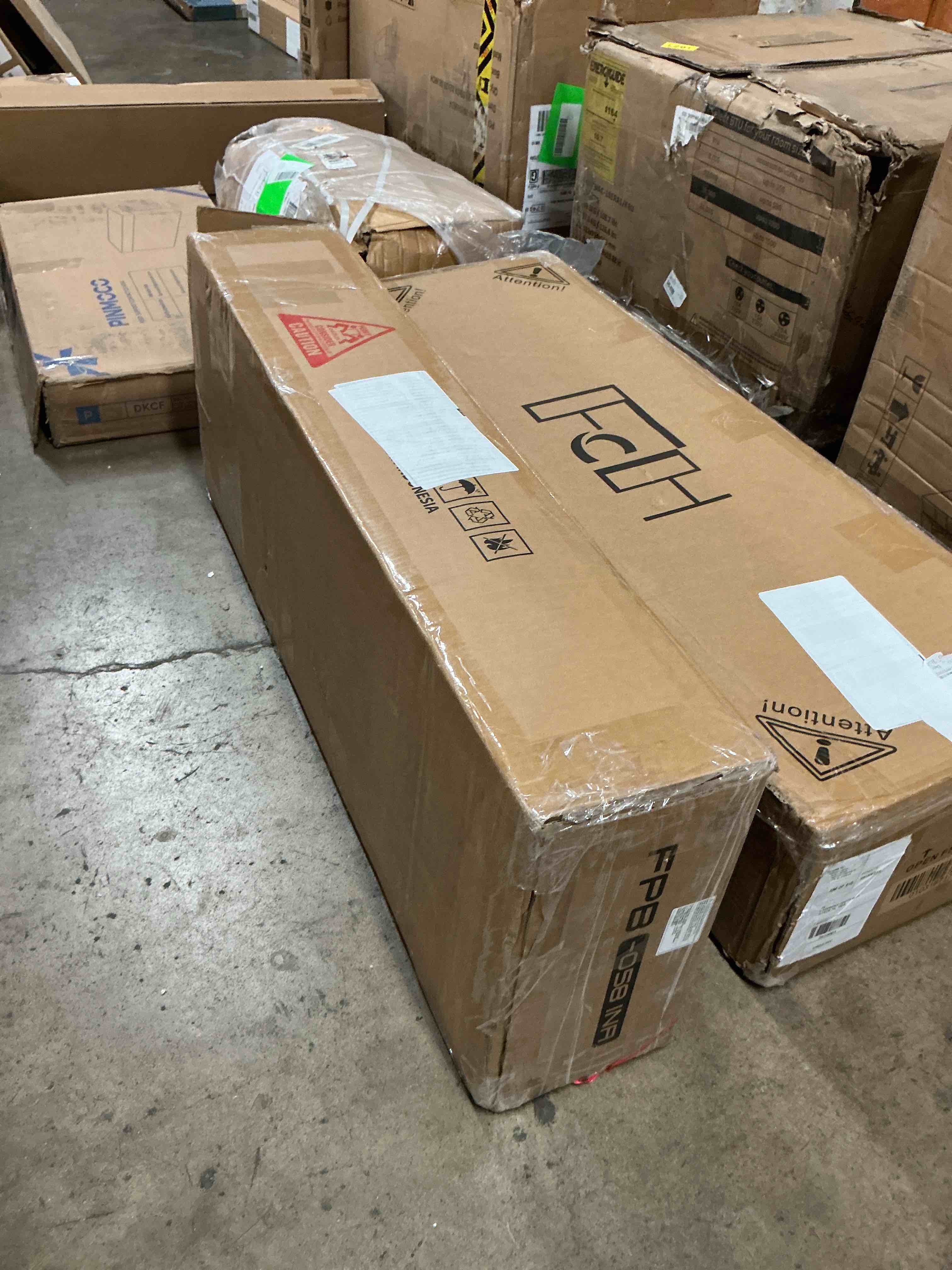 https://s3.amazonaws.com/lotting-images-prod/EmanualPiazza/PNK3860414_1777654196561.jpeg