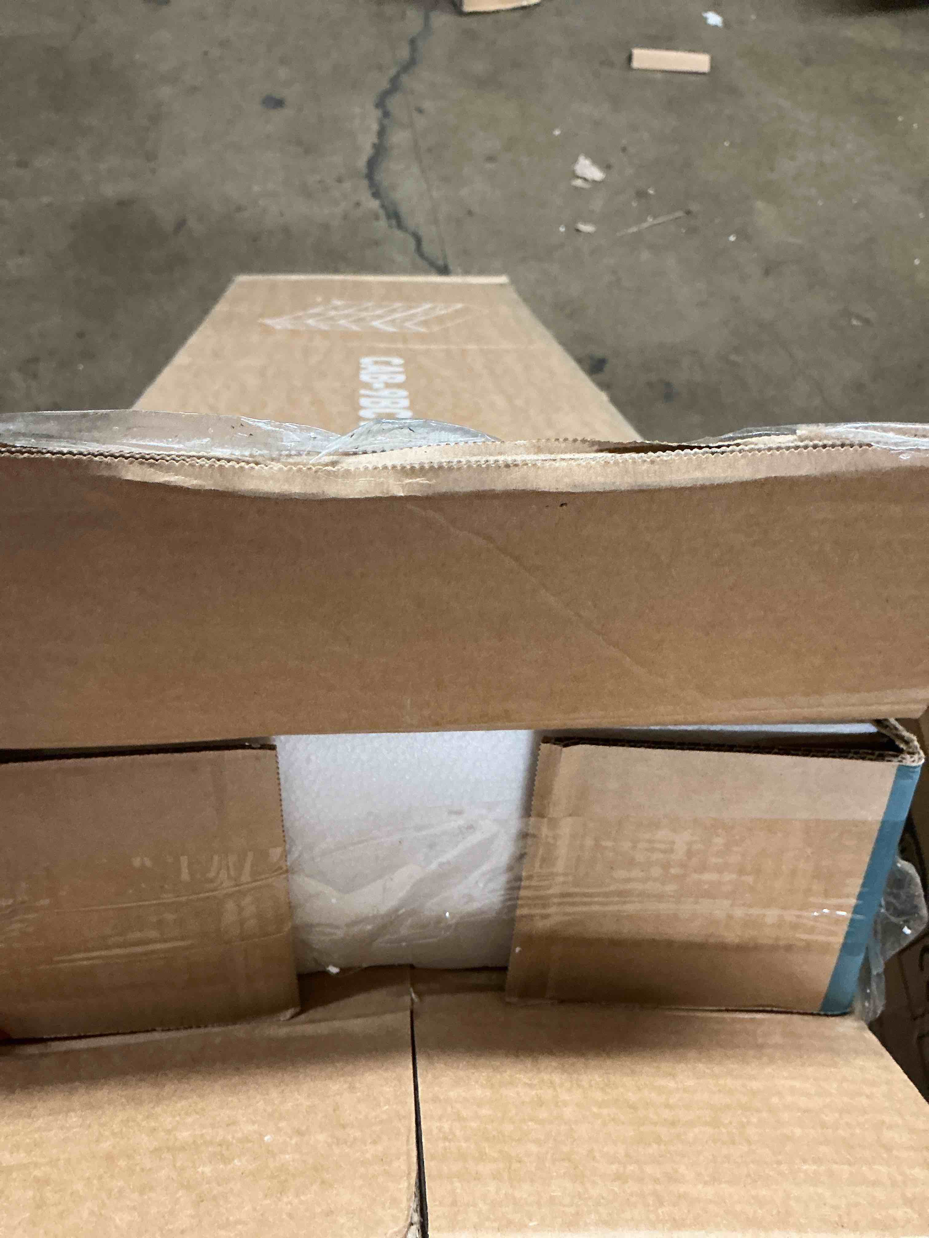 https://s3.amazonaws.com/lotting-images-prod/EmanualPiazza/PNK3860421_1777653498378.jpeg