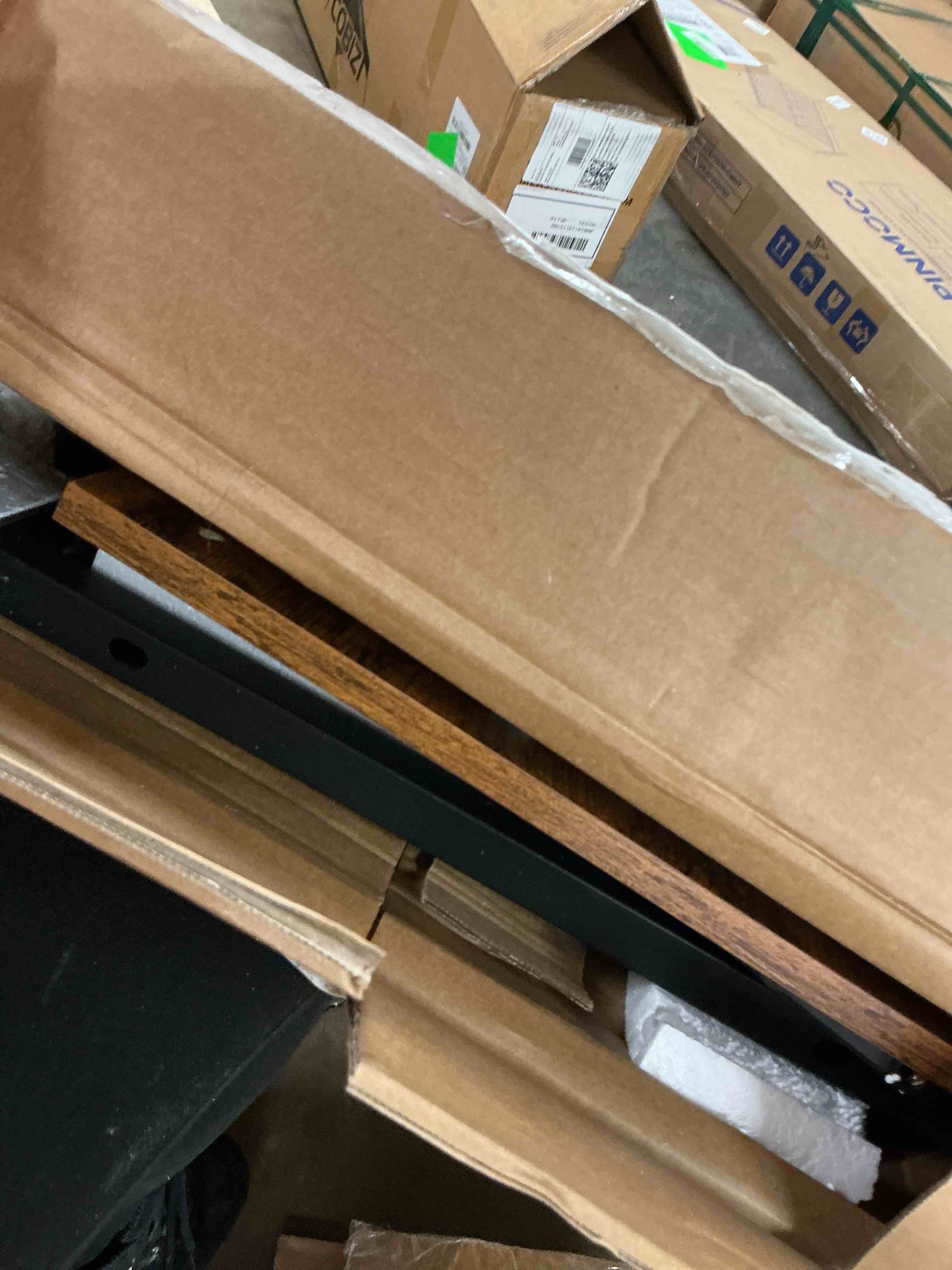 https://s3.amazonaws.com/lotting-images-prod/EmanualPiazza/PNK3860423_1777653362075.jpeg