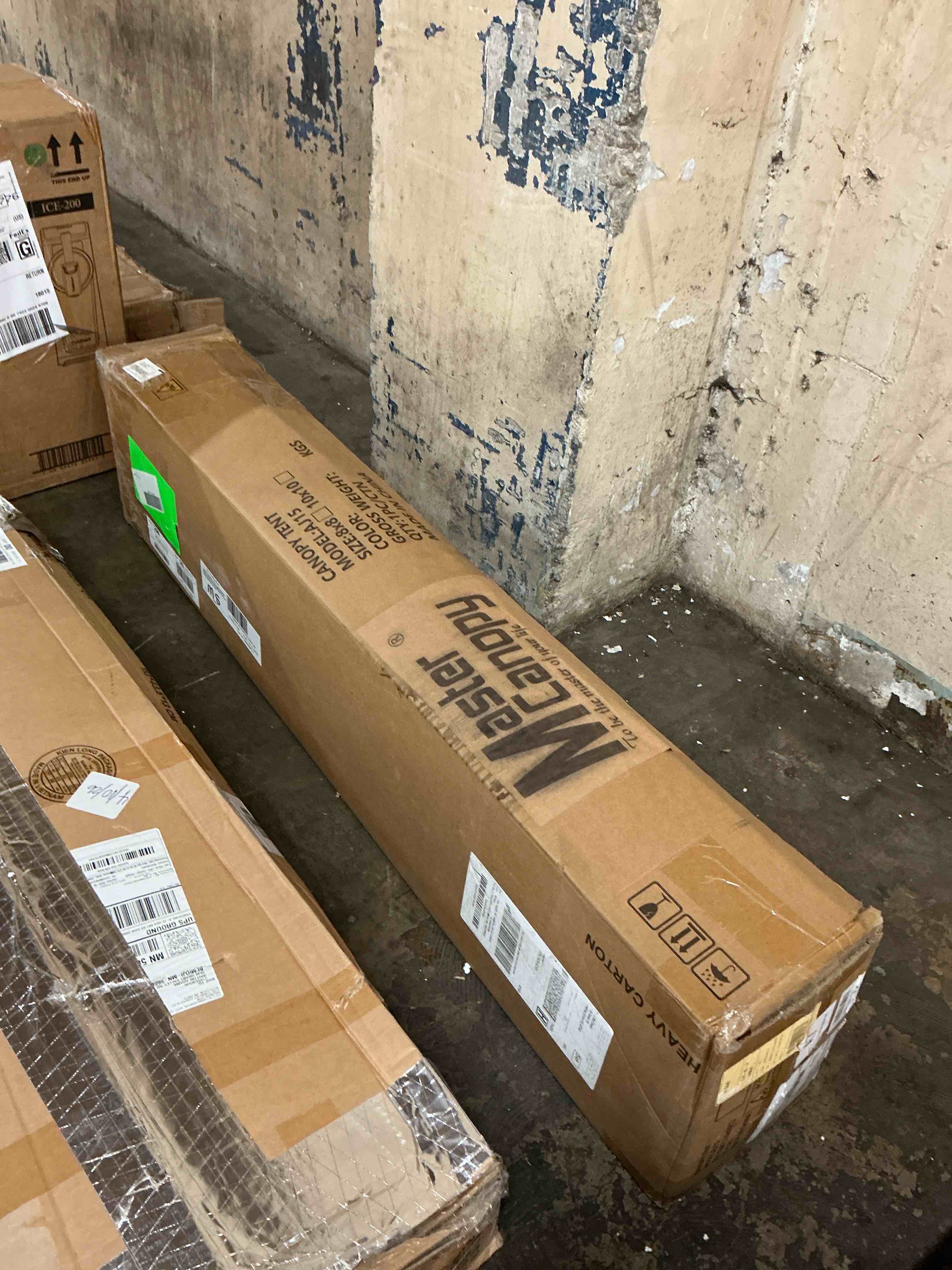https://s3.amazonaws.com/lotting-images-prod/EmanualPiazza/PNK3860428_1777652804088.jpeg