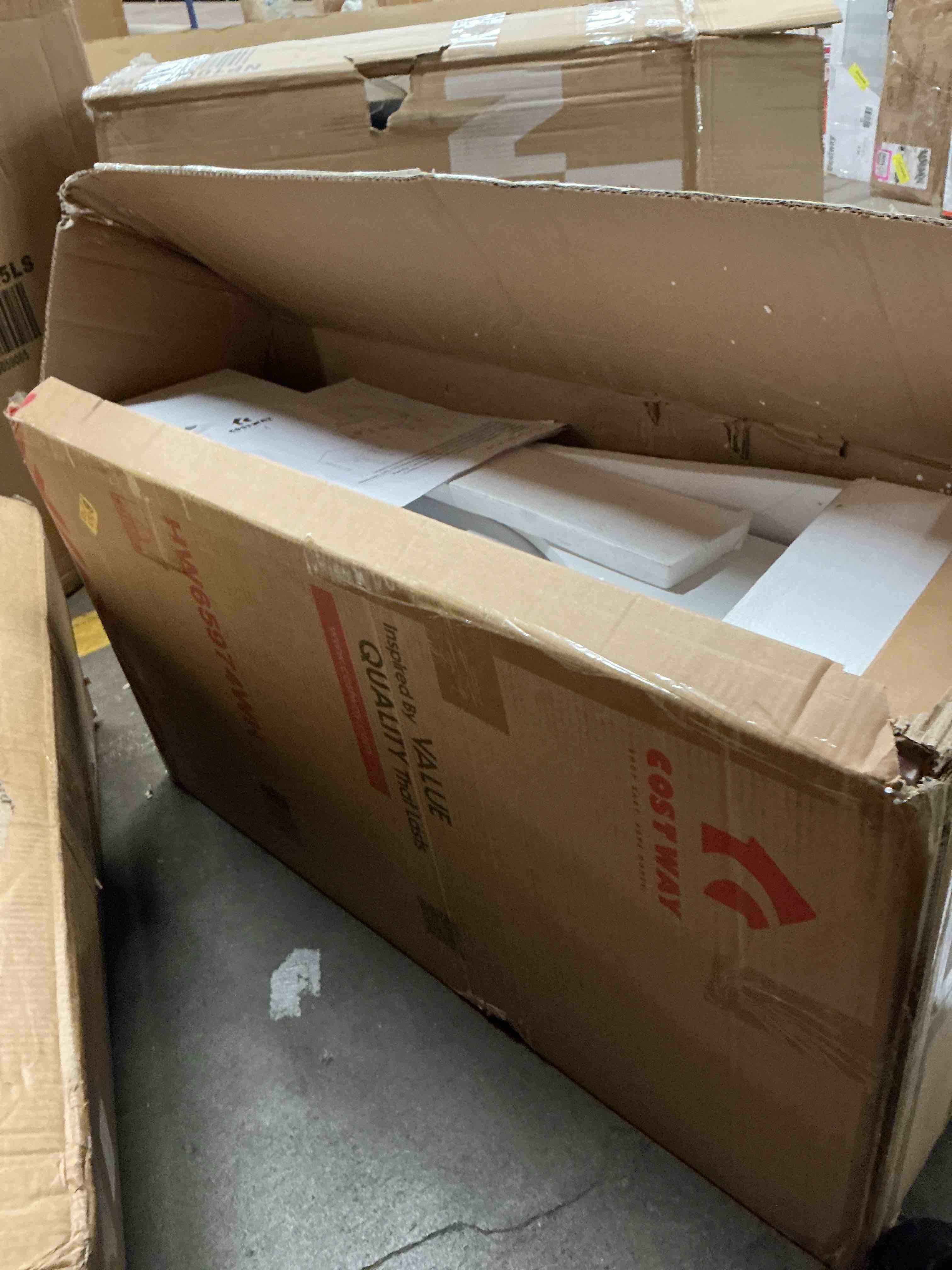 https://s3.amazonaws.com/lotting-images-prod/EmanualPiazza/PNK3860431_1777927832457.jpeg