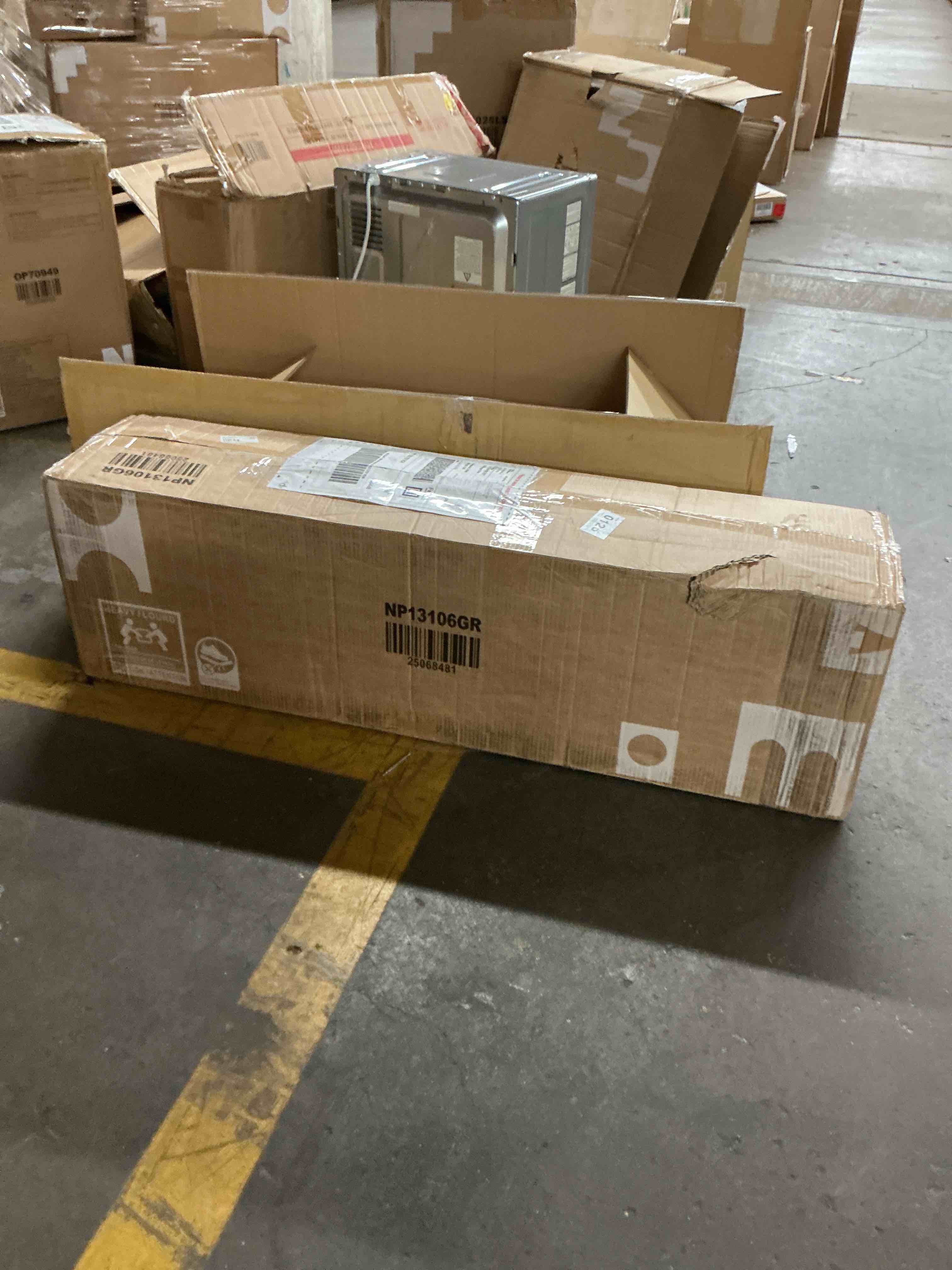 https://s3.amazonaws.com/lotting-images-prod/EmanualPiazza/PNK3860436_1777927016981.jpeg