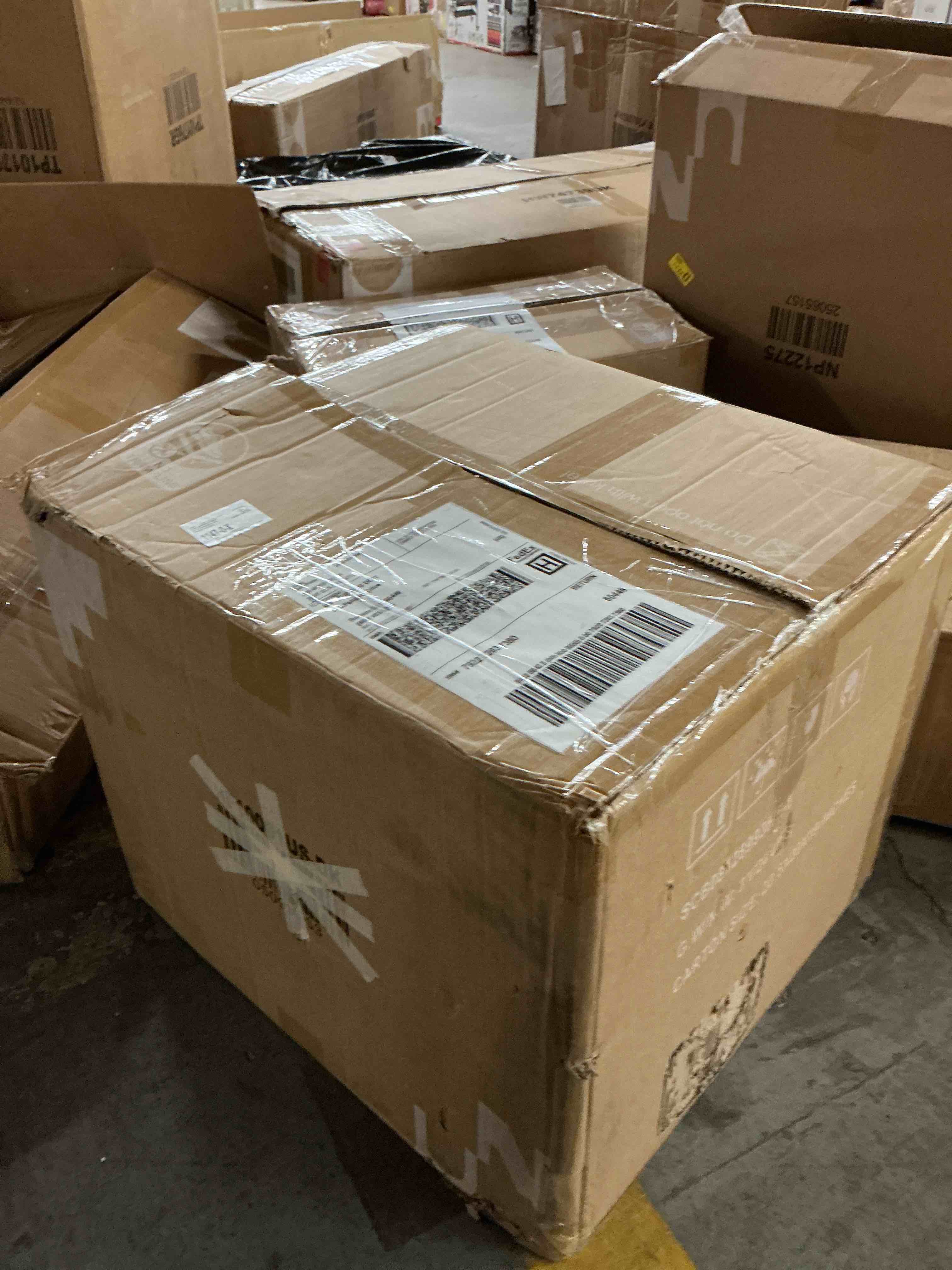 https://s3.amazonaws.com/lotting-images-prod/EmanualPiazza/PNK3860443_1777925287611.jpeg