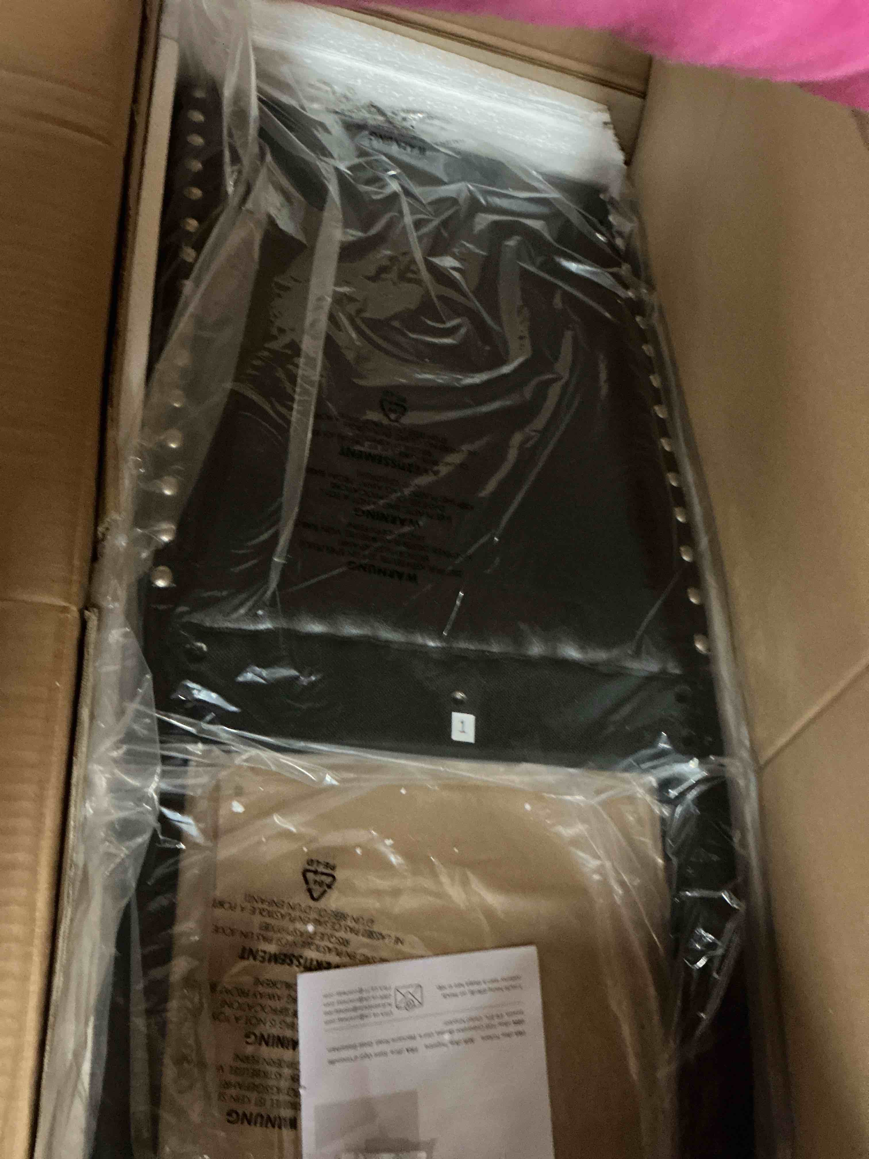 https://s3.amazonaws.com/lotting-images-prod/EmanualPiazza/PNK3860448_1777923802477.jpeg