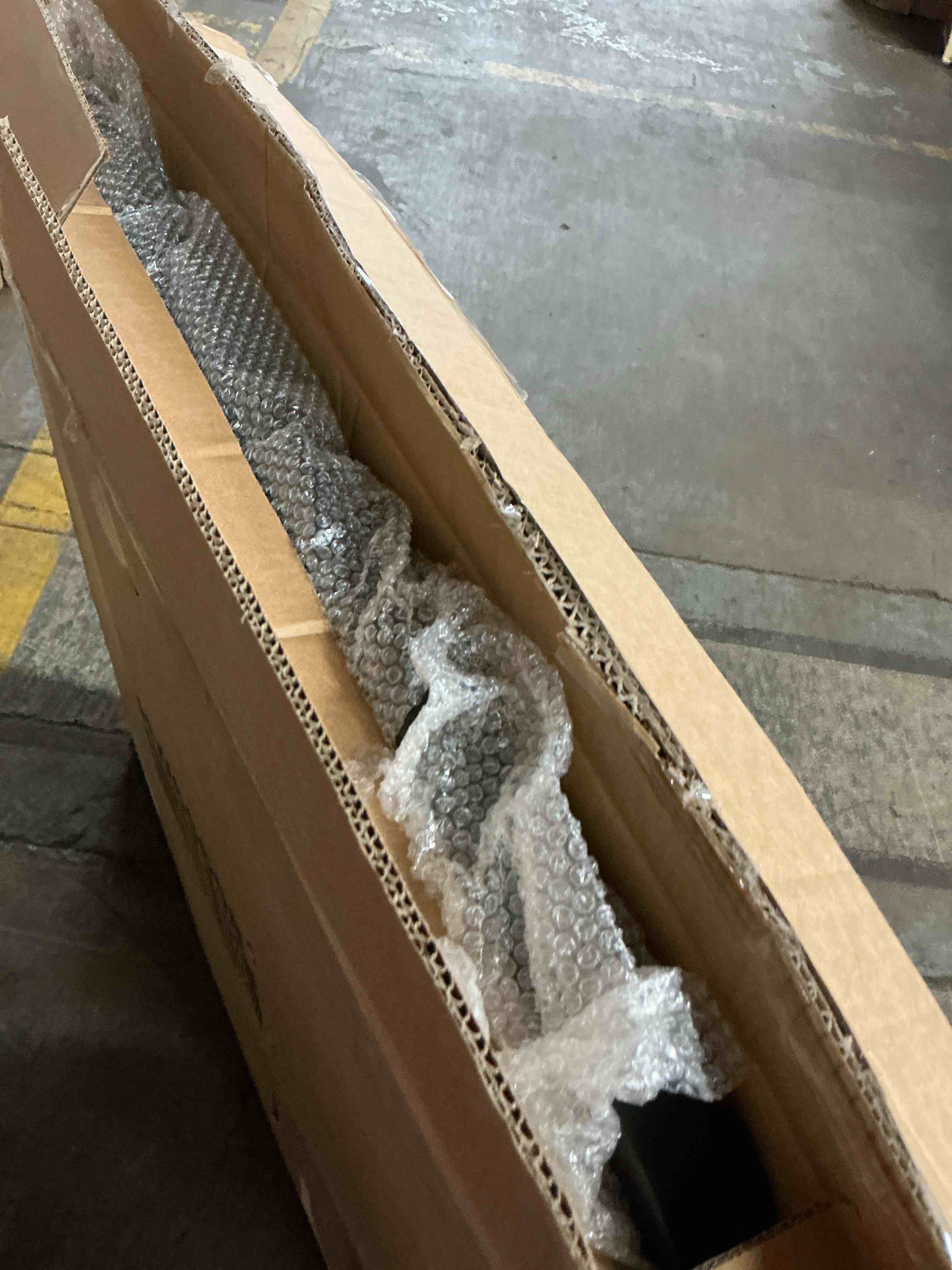 https://s3.amazonaws.com/lotting-images-prod/EmanualPiazza/PNK3860450_1777923393878.jpeg