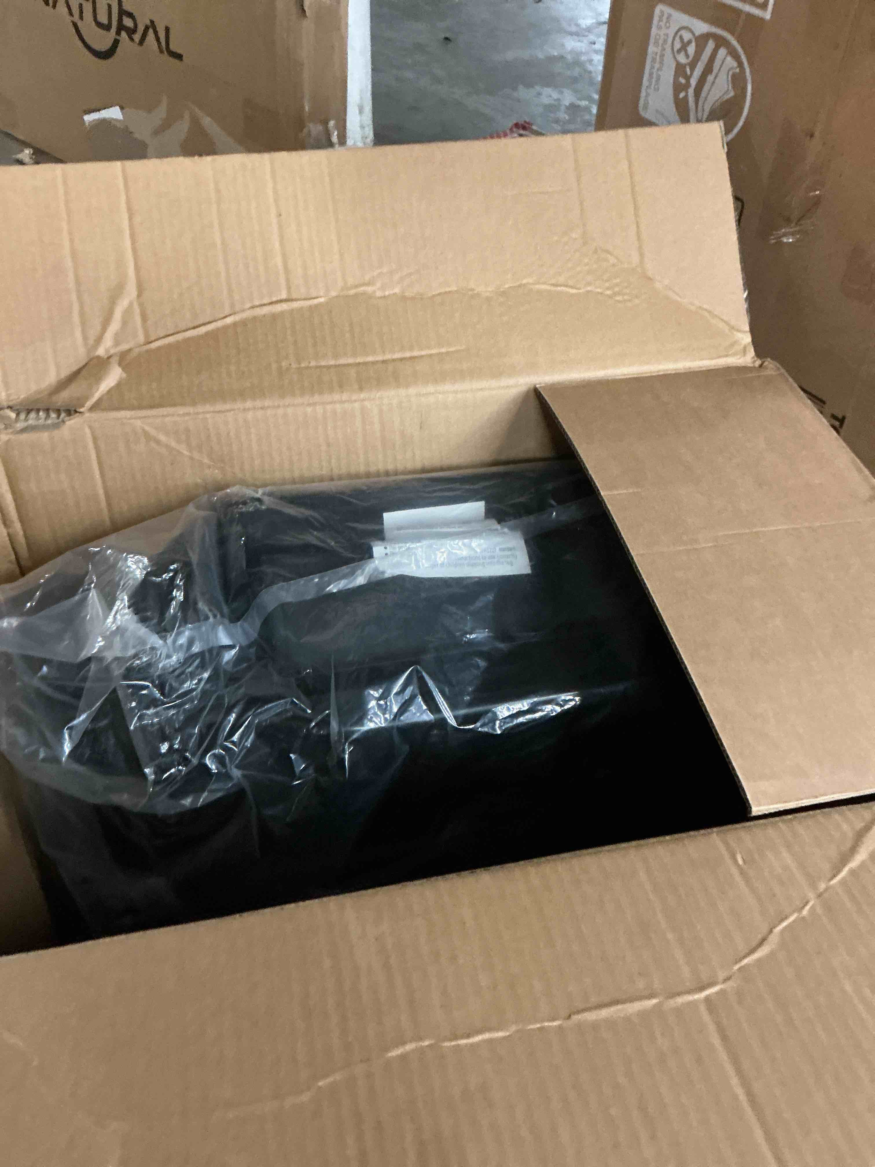 https://s3.amazonaws.com/lotting-images-prod/EmanualPiazza/PNK3860462_1777908148962.jpeg