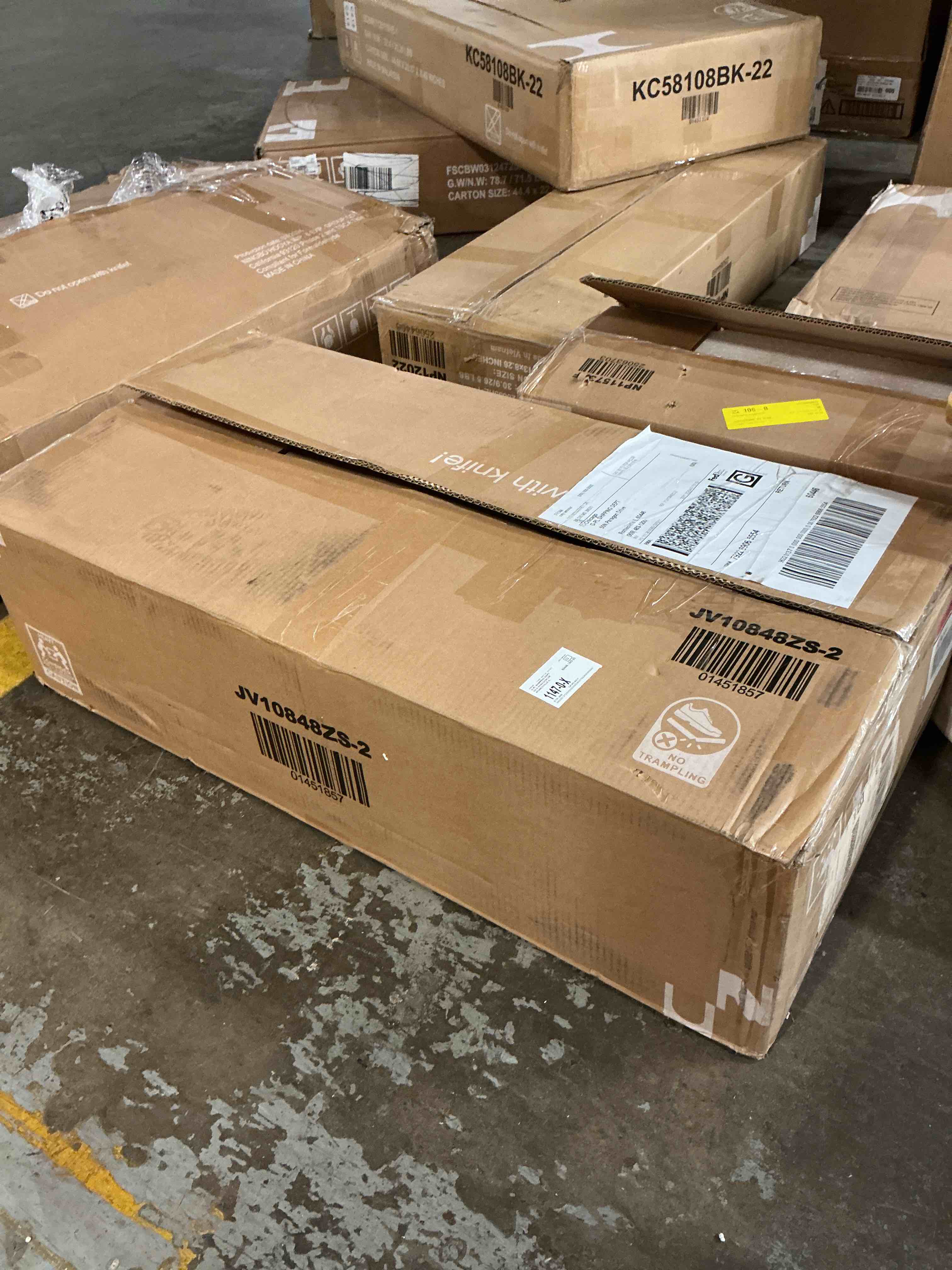 https://s3.amazonaws.com/lotting-images-prod/EmanualPiazza/PNK3860474_1777903277605.jpeg