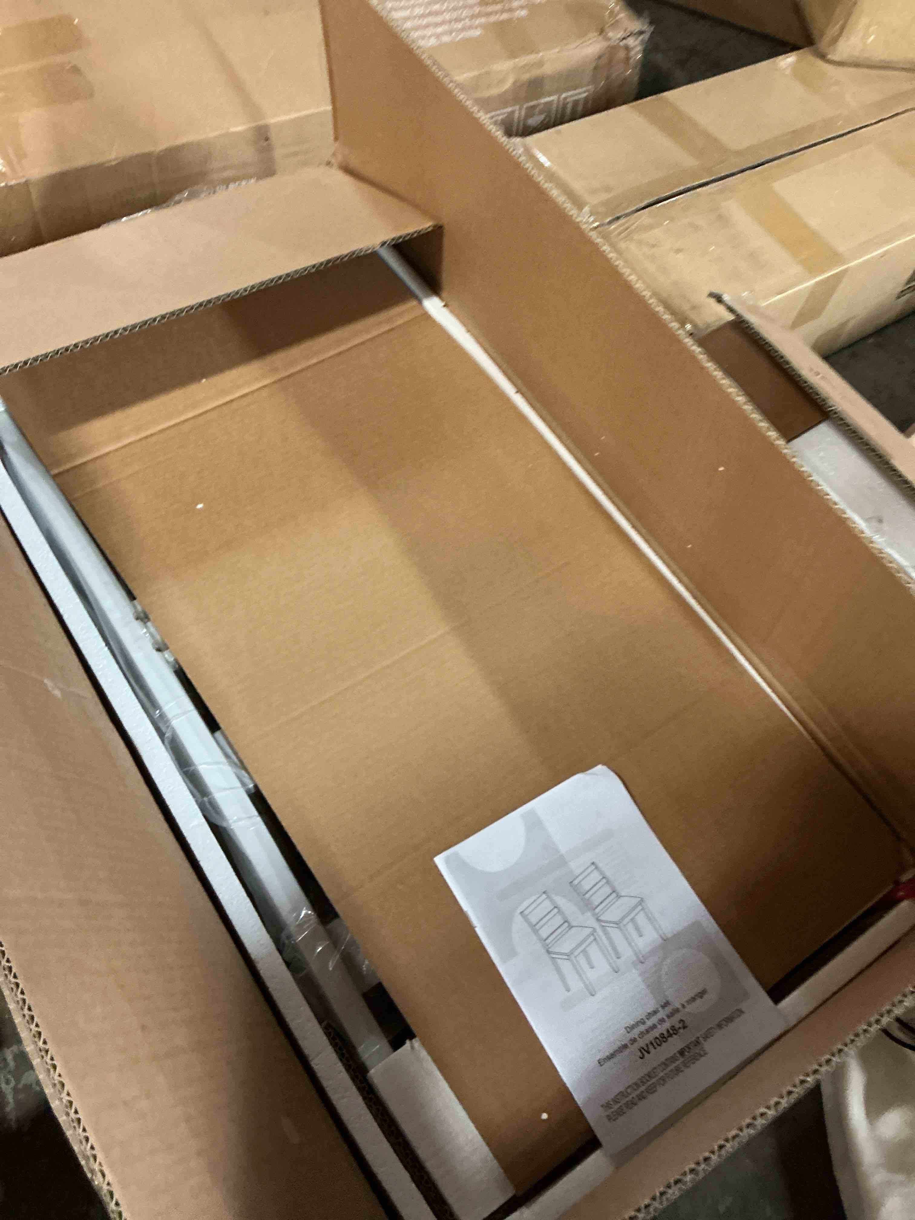 https://s3.amazonaws.com/lotting-images-prod/EmanualPiazza/PNK3860474_1777903296434.jpeg