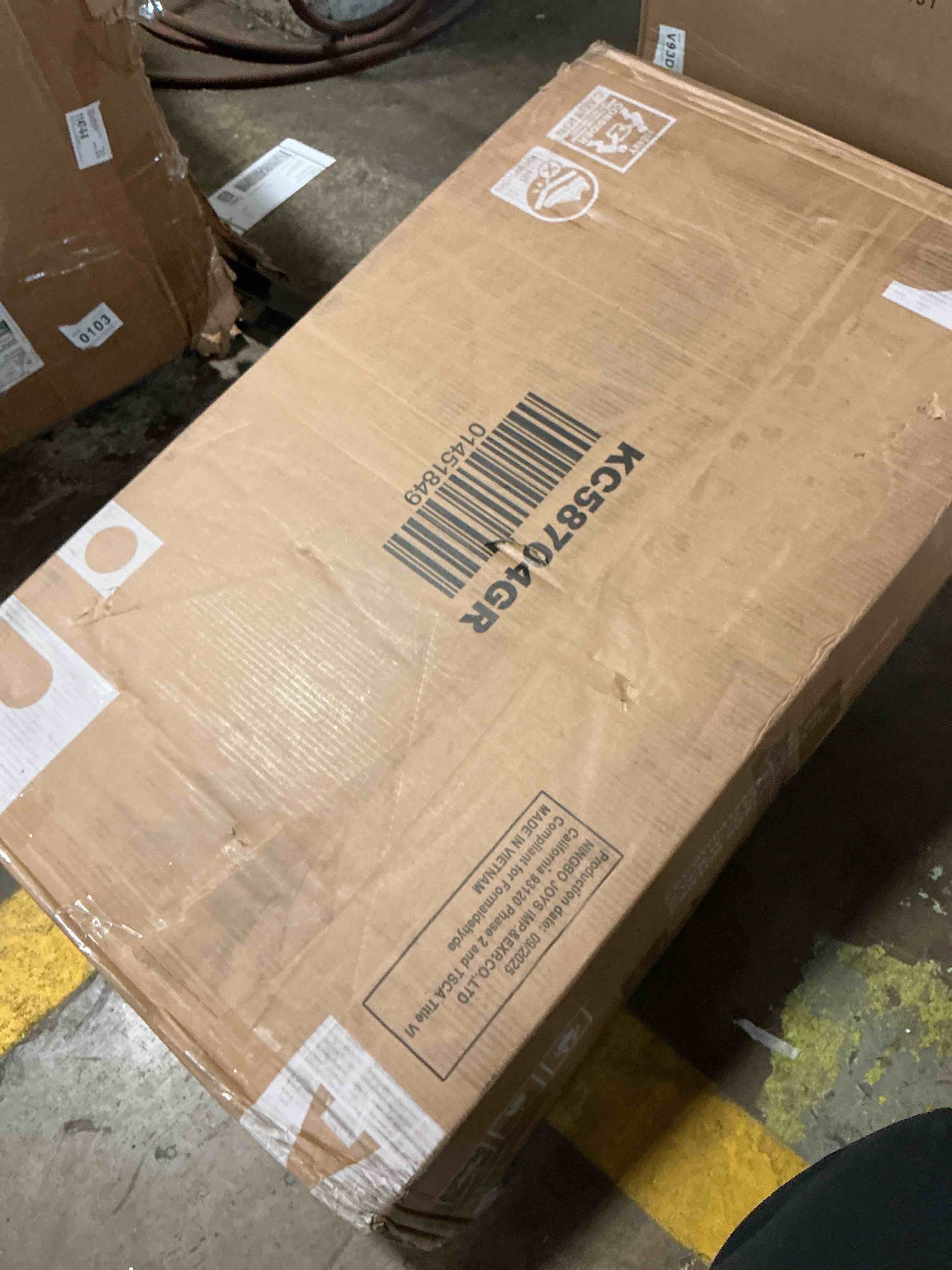 https://s3.amazonaws.com/lotting-images-prod/EmanualPiazza/PNK3860475_1777903225274.jpeg