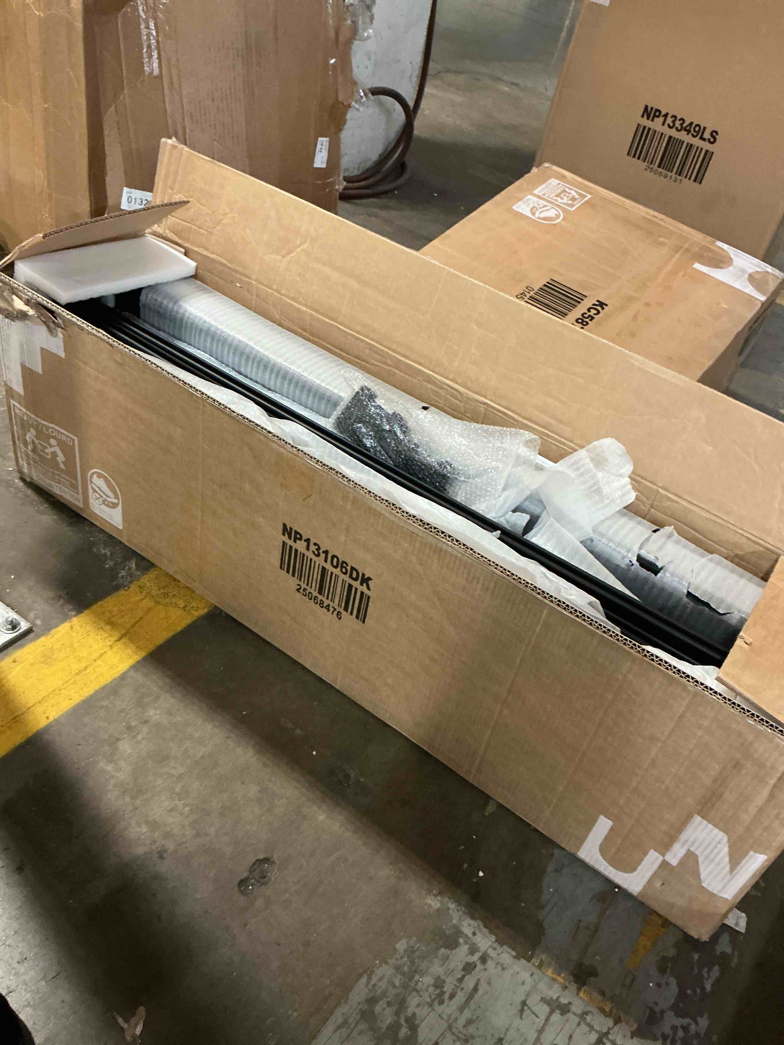 https://s3.amazonaws.com/lotting-images-prod/EmanualPiazza/PNK3860476_1777902616704.jpeg