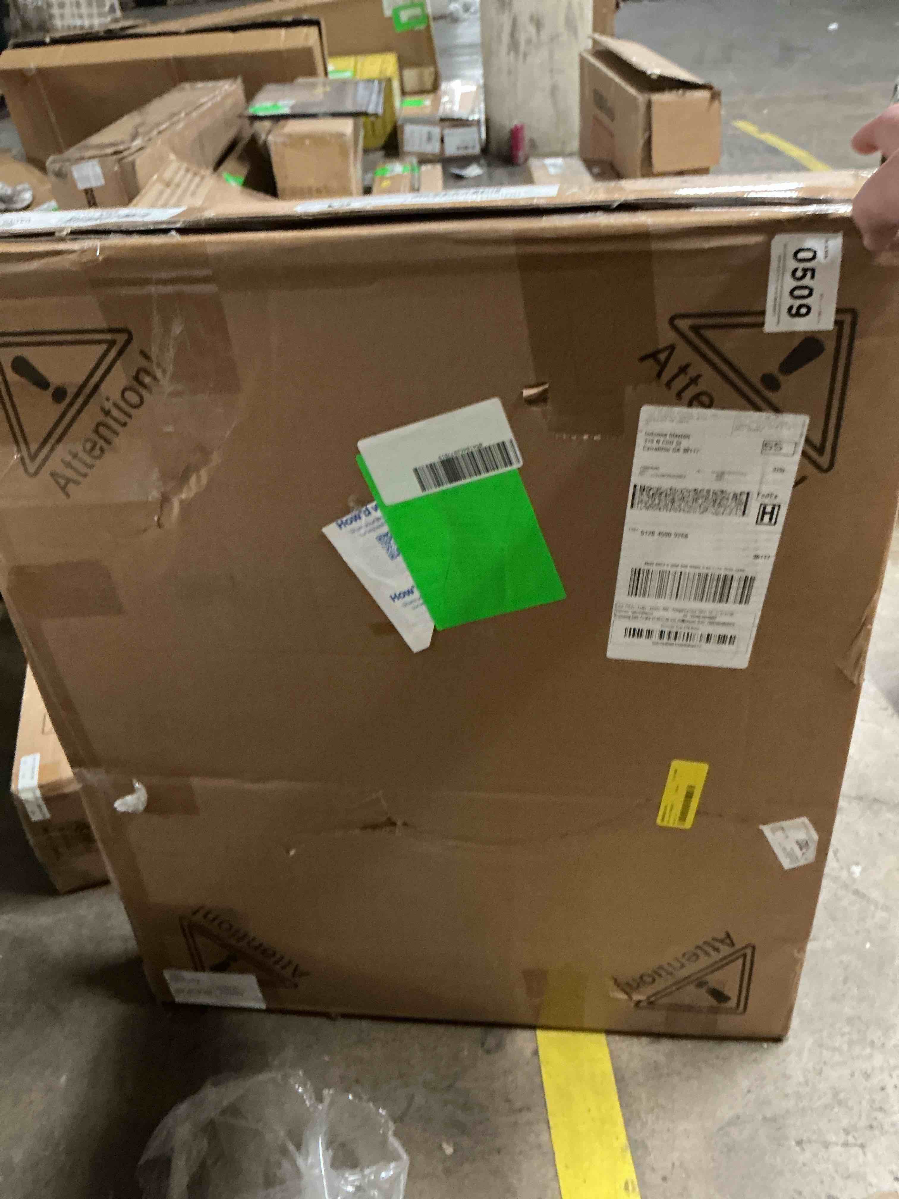 https://s3.amazonaws.com/lotting-images-prod/EmanualPiazza/PNK3860486_1777903829427.jpeg