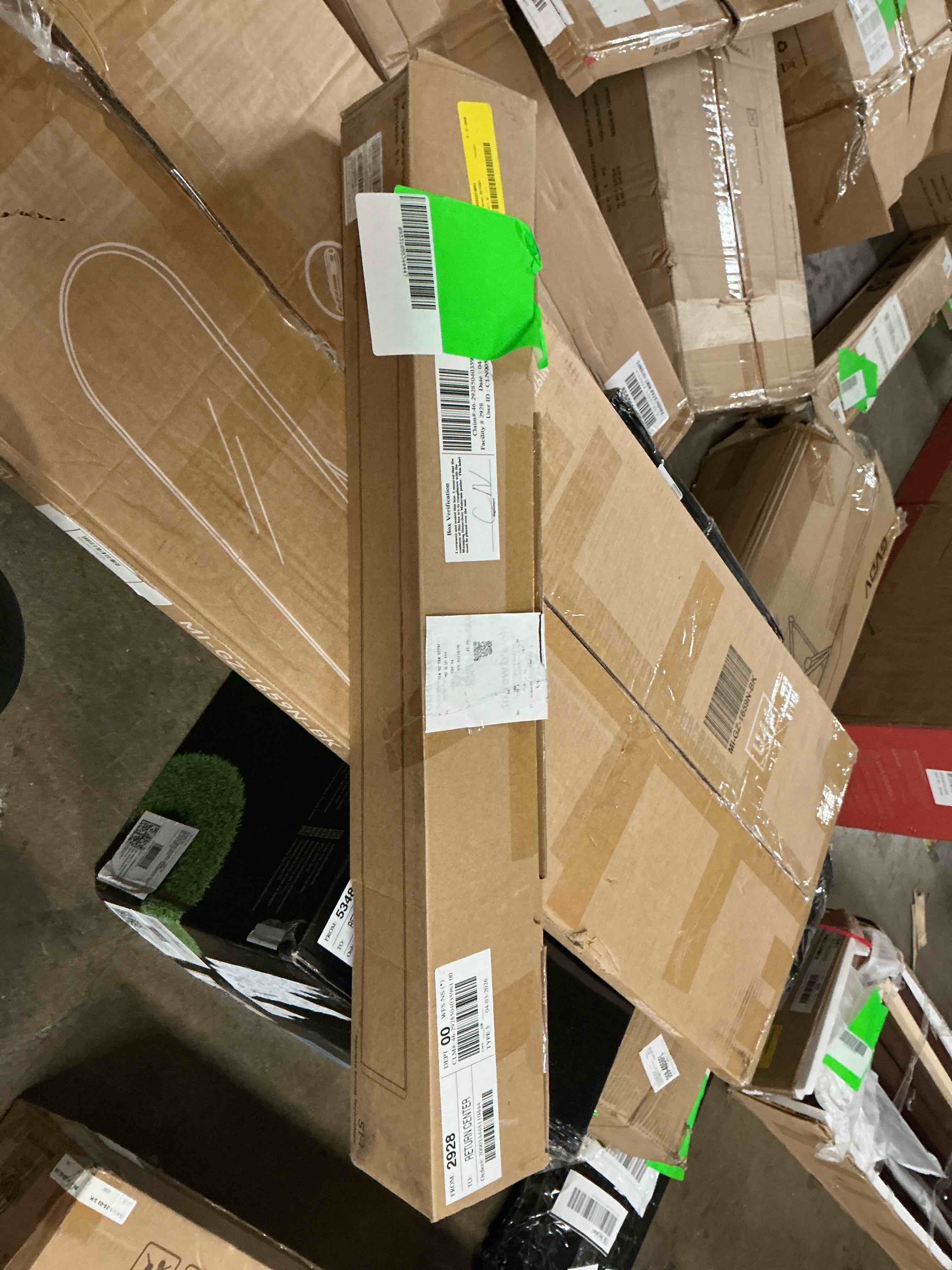 https://s3.amazonaws.com/lotting-images-prod/EmanualPiazza/PNK3860487_1777904129857.jpeg