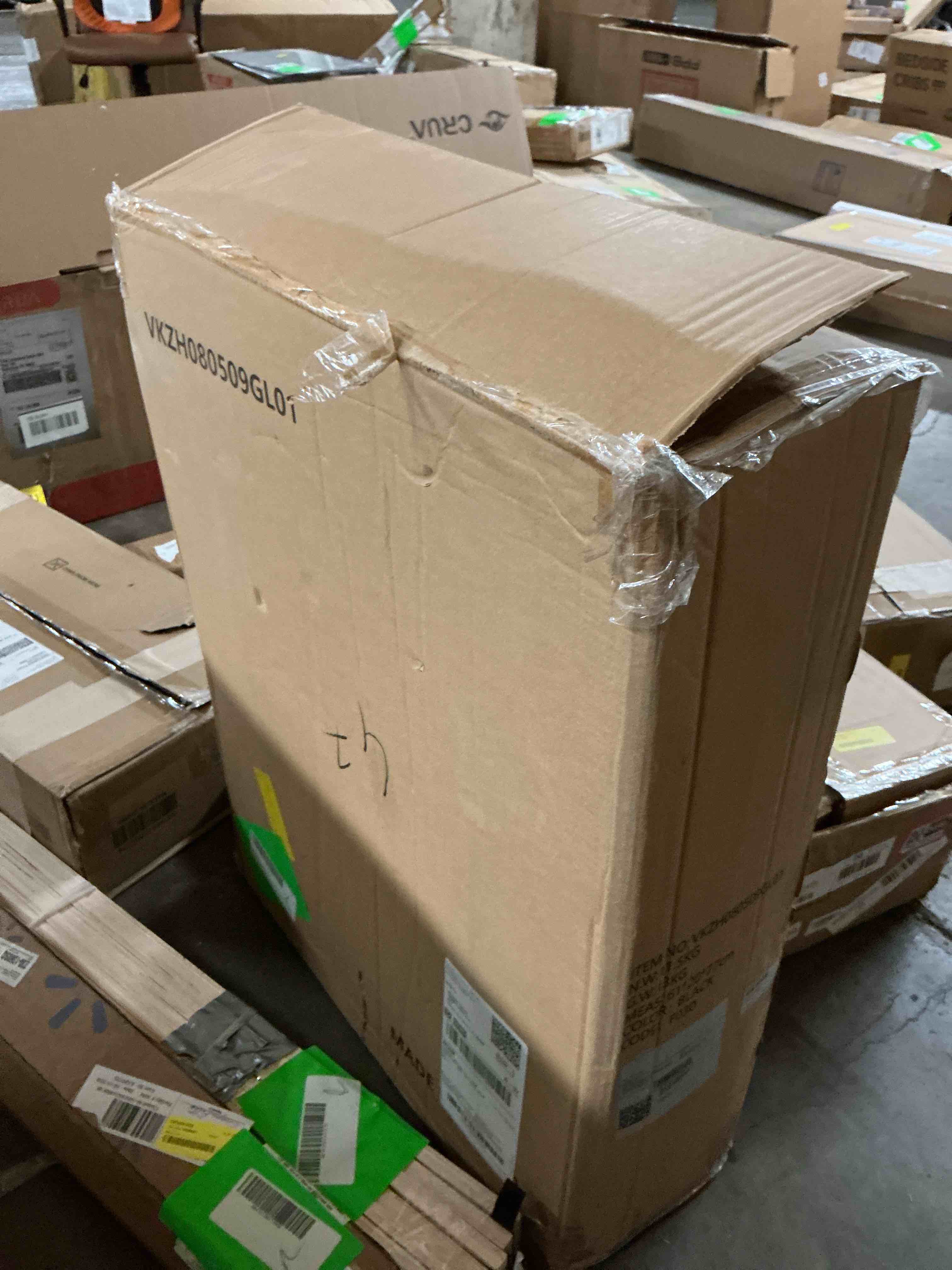 https://s3.amazonaws.com/lotting-images-prod/EmanualPiazza/PNK3860500_1777906976527.jpeg