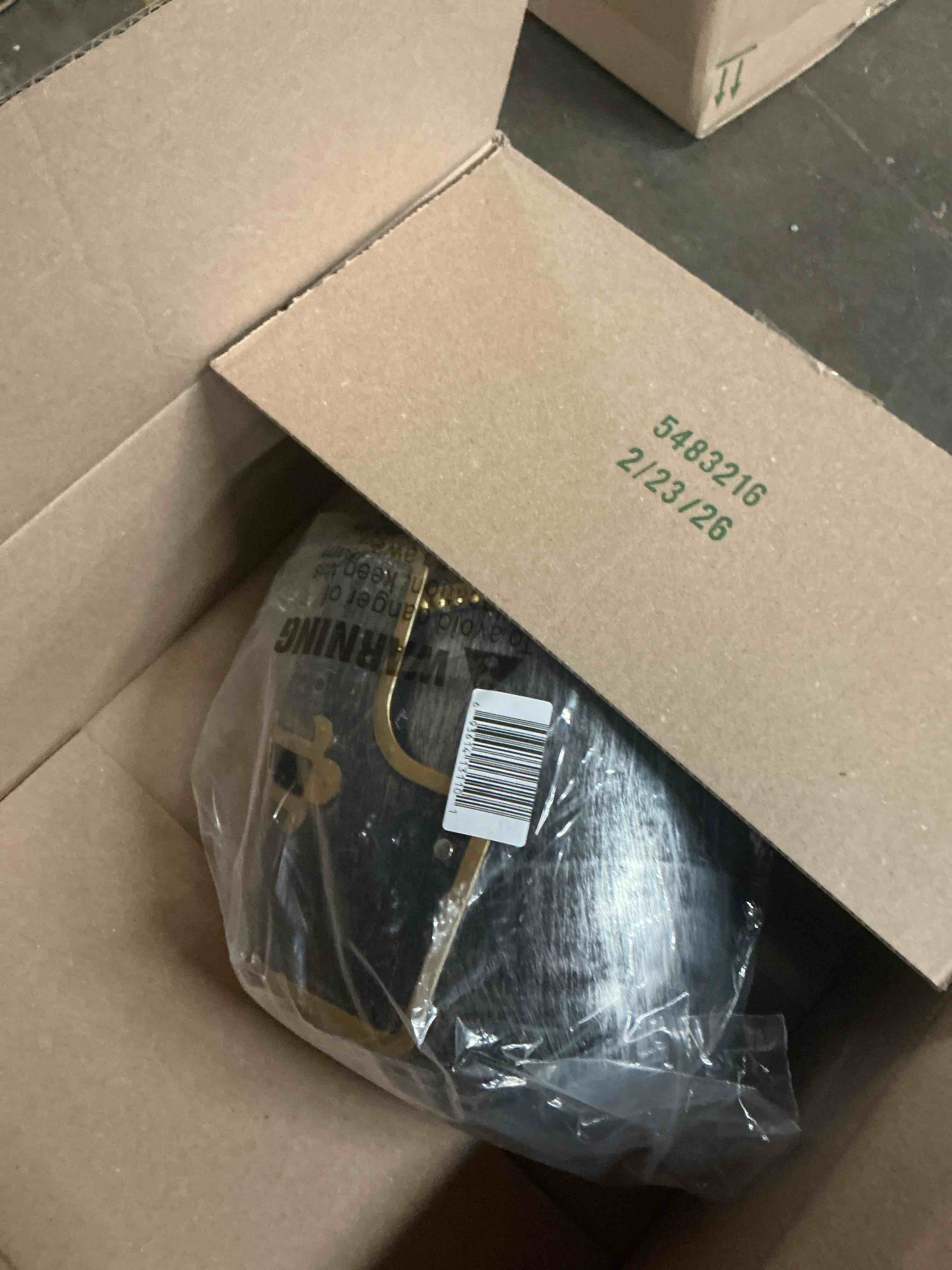 https://s3.amazonaws.com/lotting-images-prod/EmanualPiazza/PNK3860681_1778531577273.jpeg