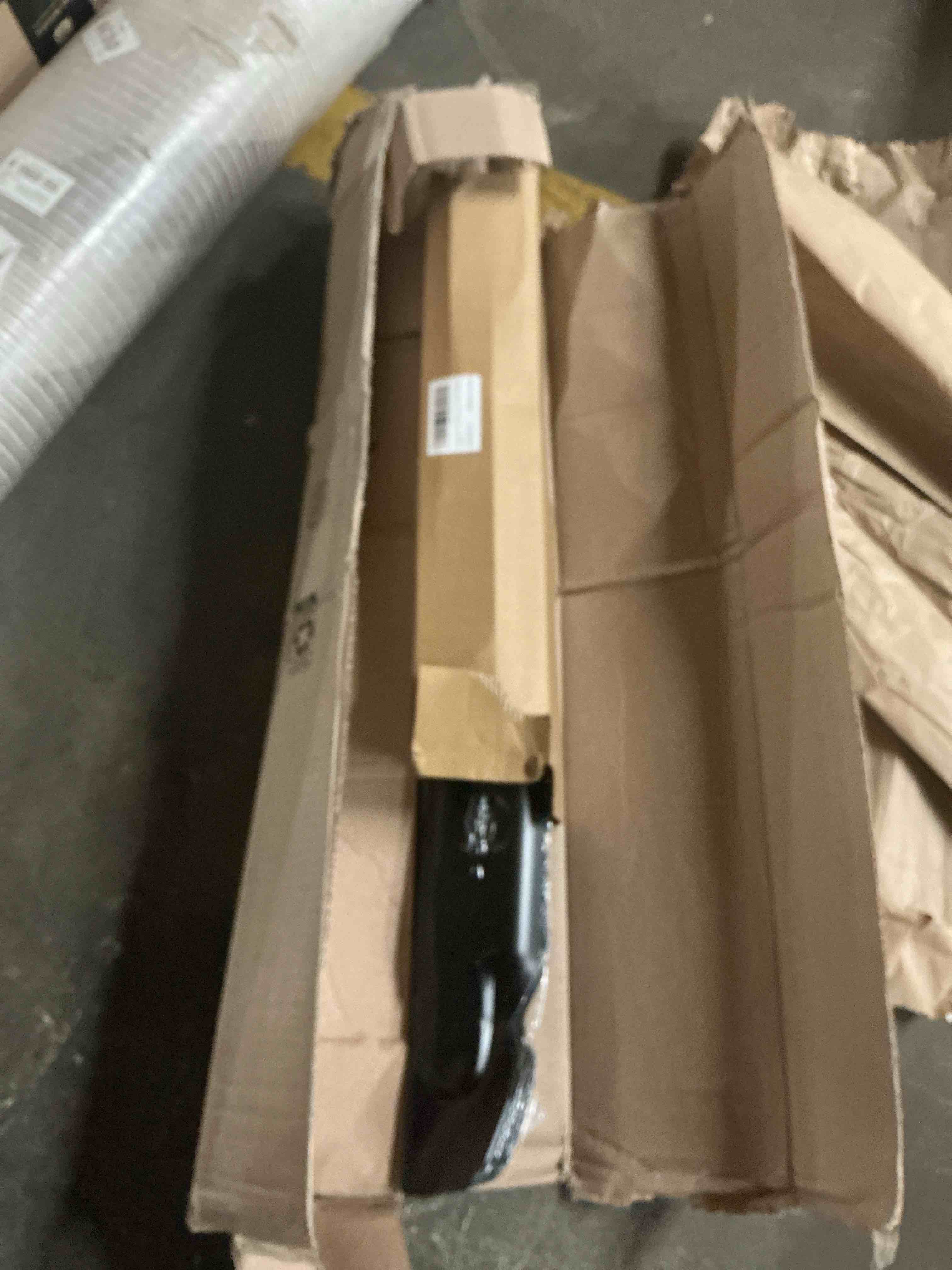https://s3.amazonaws.com/lotting-images-prod/EmanualPiazza/PNK3860724_1778517368723.jpeg