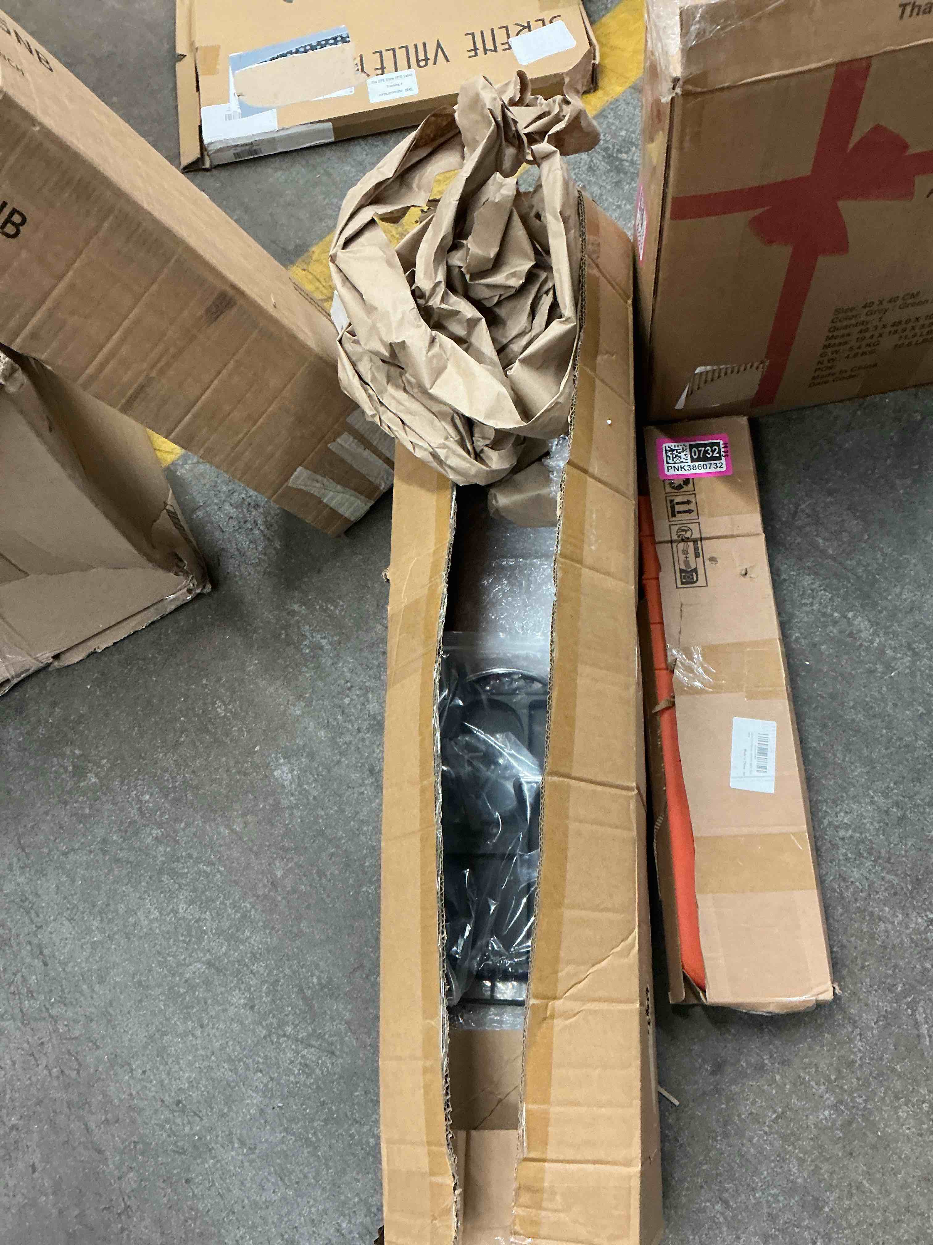 https://s3.amazonaws.com/lotting-images-prod/EmanualPiazza/PNK3860731_1778527400844.jpeg