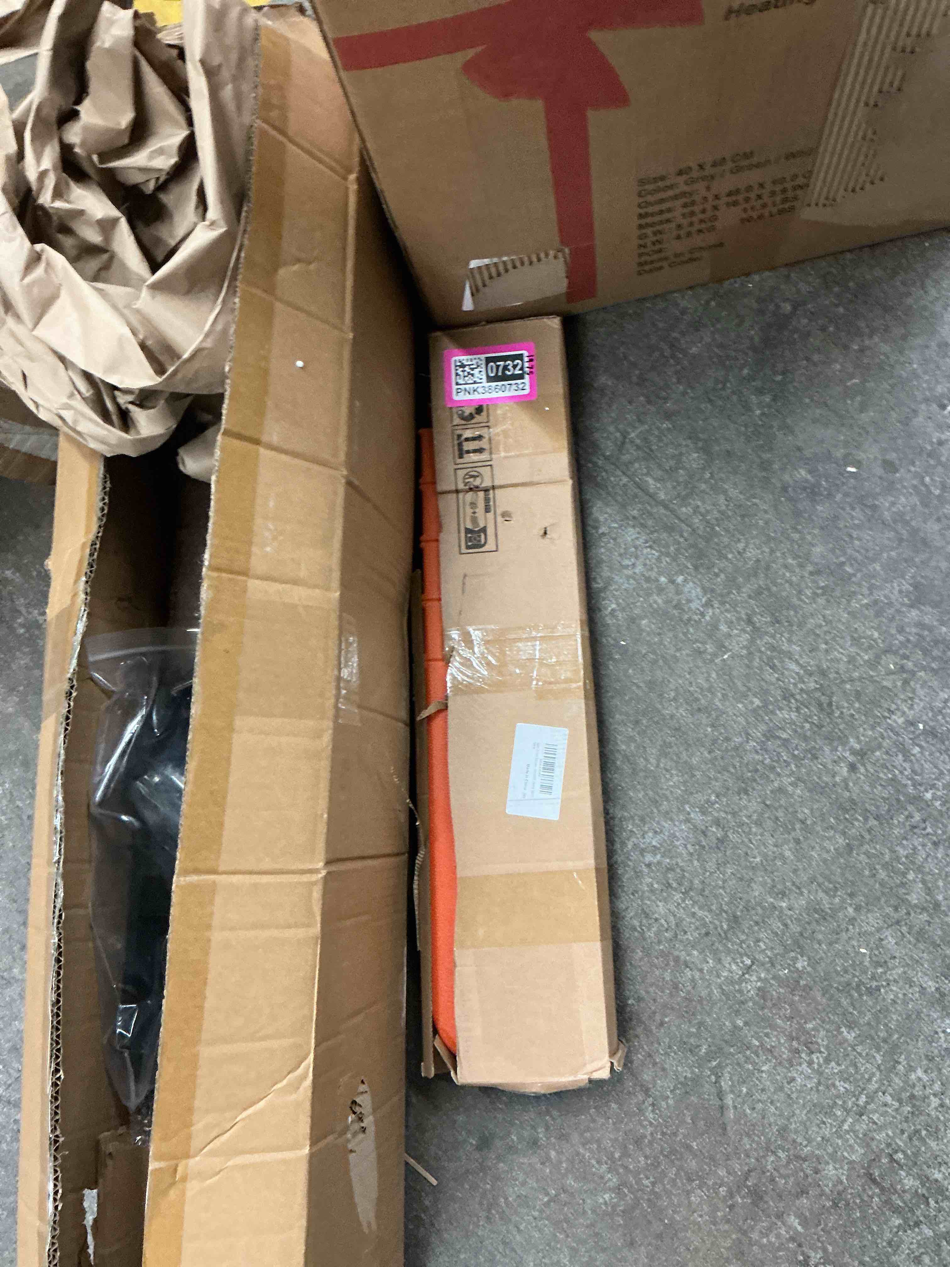 https://s3.amazonaws.com/lotting-images-prod/EmanualPiazza/PNK3860732_1778527426933.jpeg