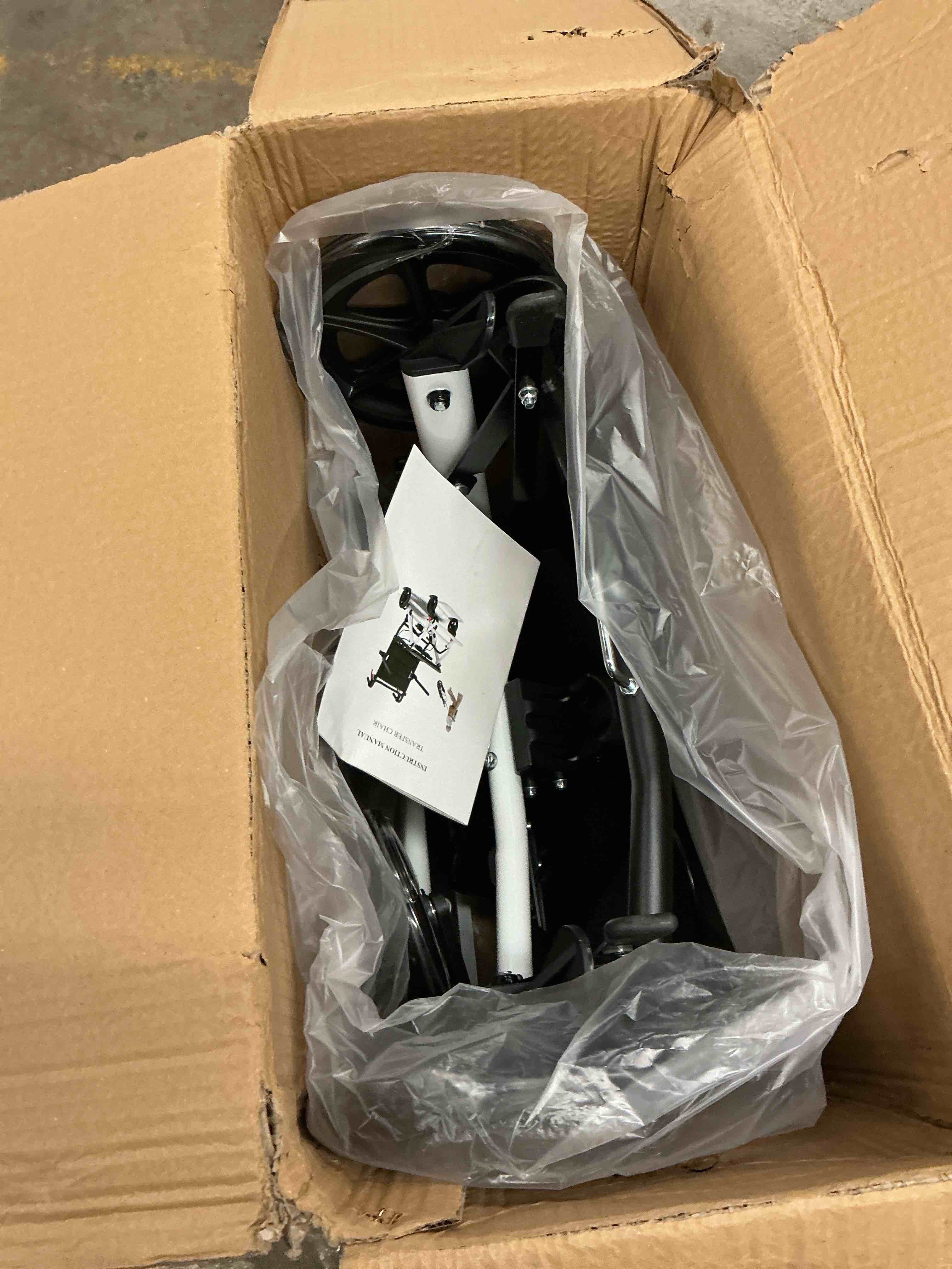 https://s3.amazonaws.com/lotting-images-prod/EmanualPiazza/PNK3860733_1778527472726.jpeg