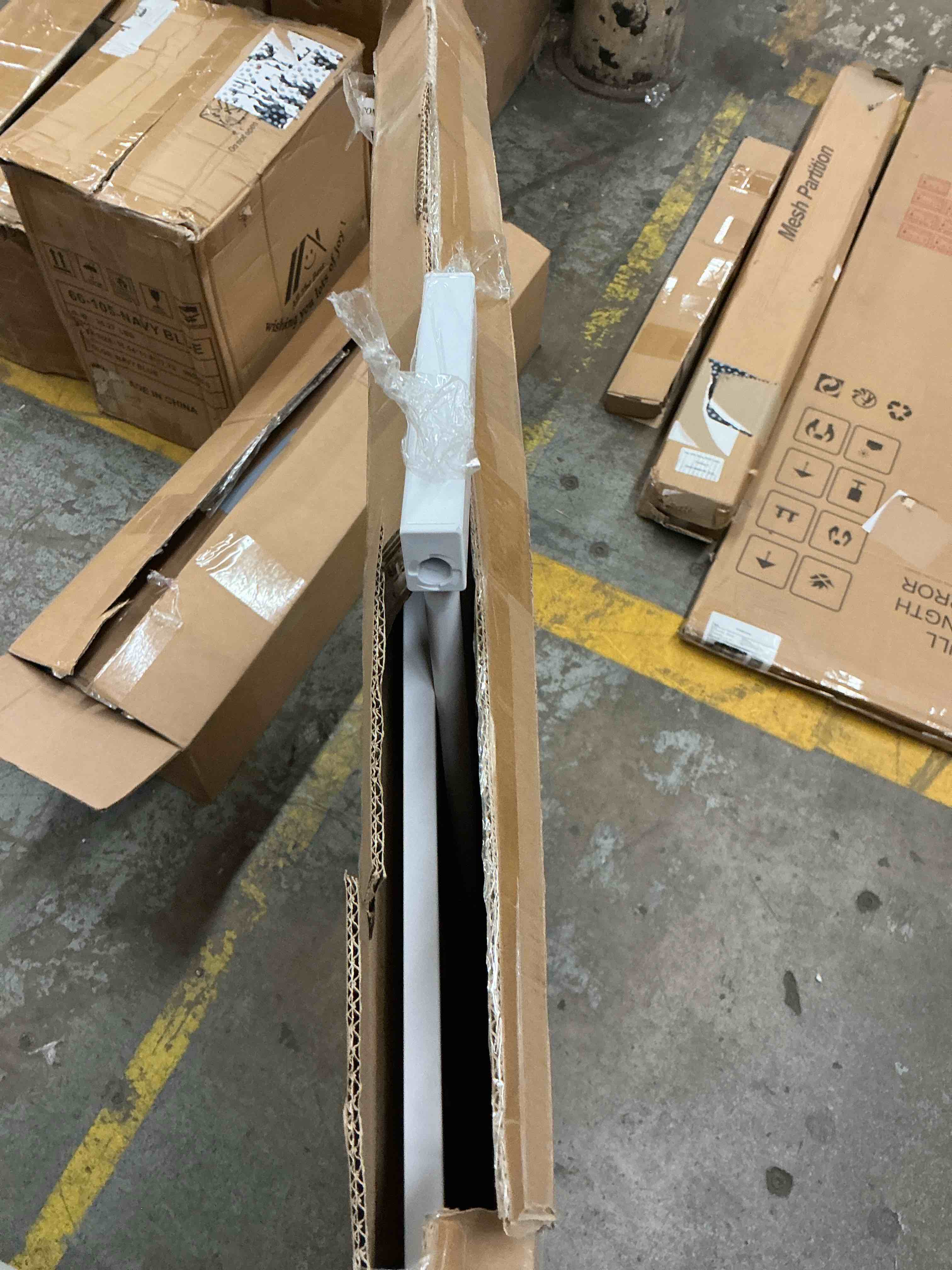 https://s3.amazonaws.com/lotting-images-prod/EmanualPiazza/PNK3860738_1778528785614.jpeg