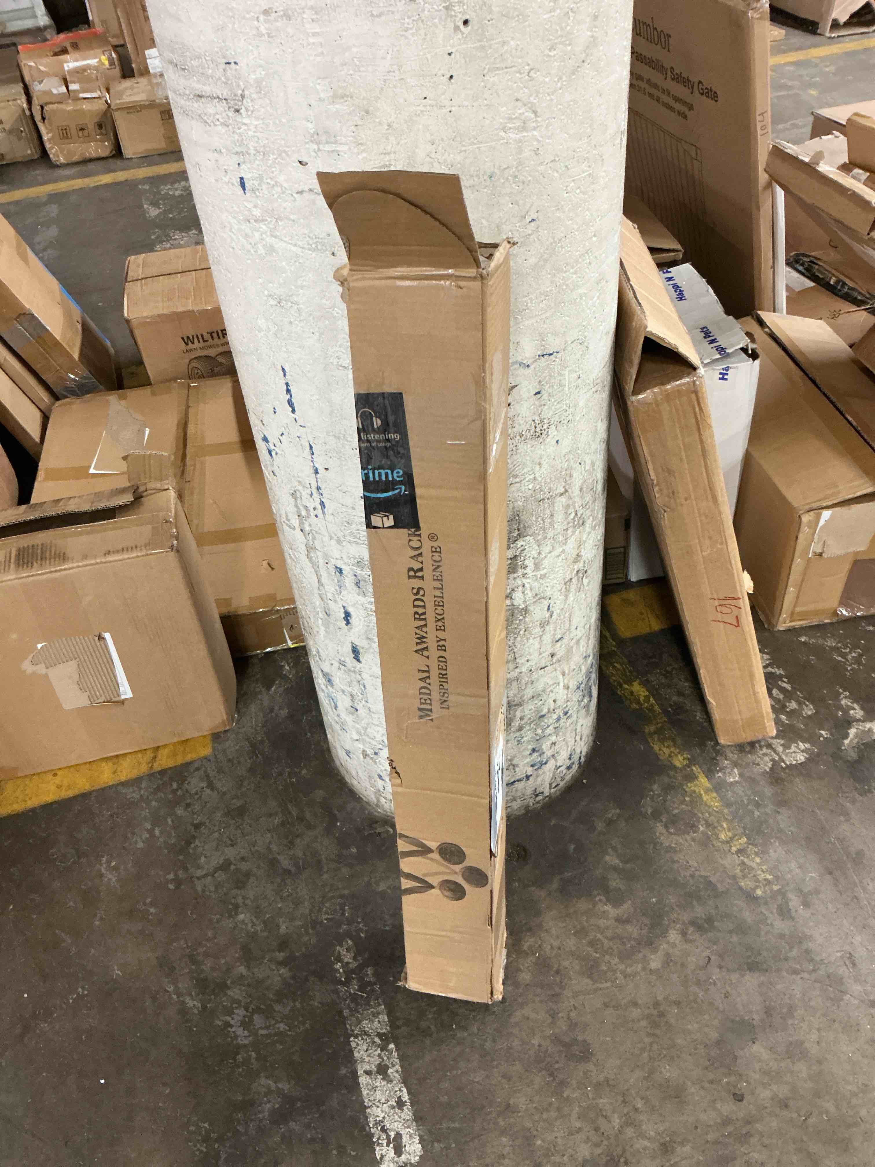 https://s3.amazonaws.com/lotting-images-prod/EmanualPiazza/PNK3860740_1778531038075.jpeg