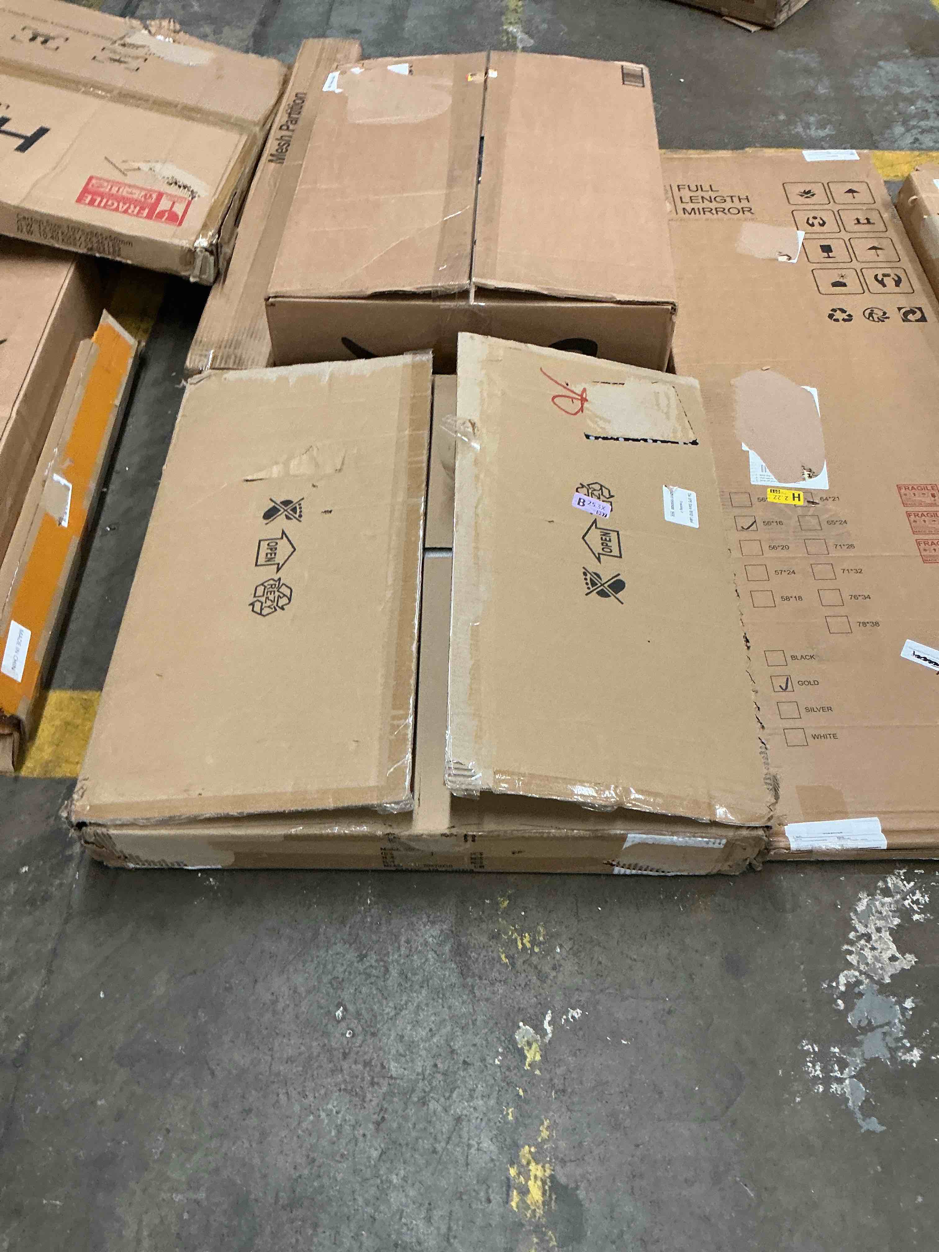 https://s3.amazonaws.com/lotting-images-prod/EmanualPiazza/PNK3860747_1778532698399.jpeg