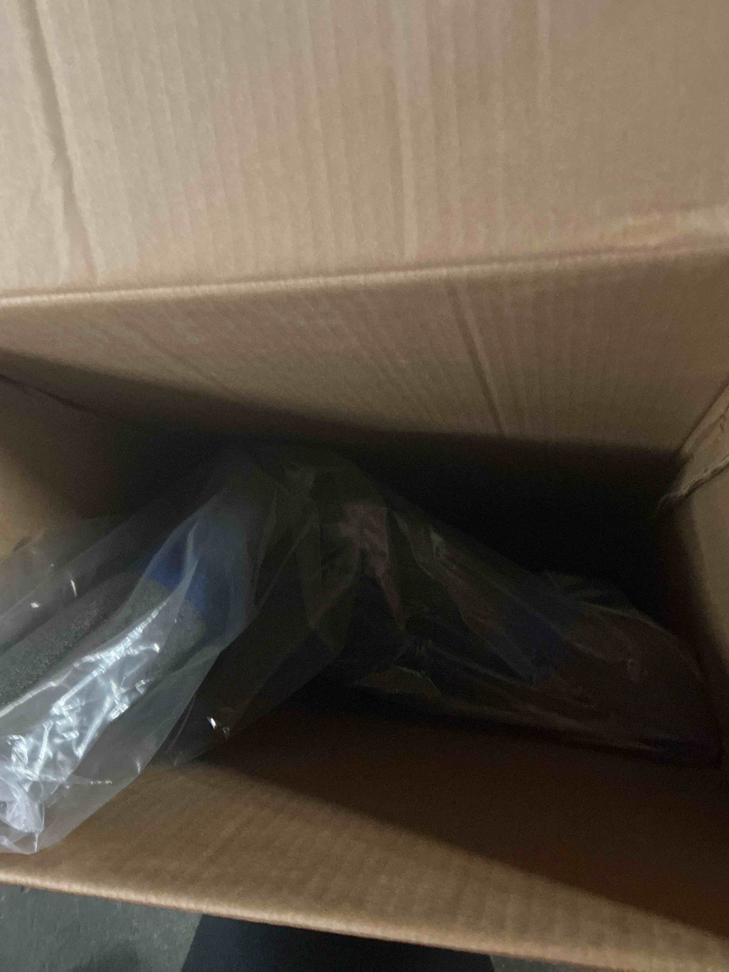 https://s3.amazonaws.com/lotting-images-prod/EmanualPiazza/PNK3860808_1778535321527.jpeg