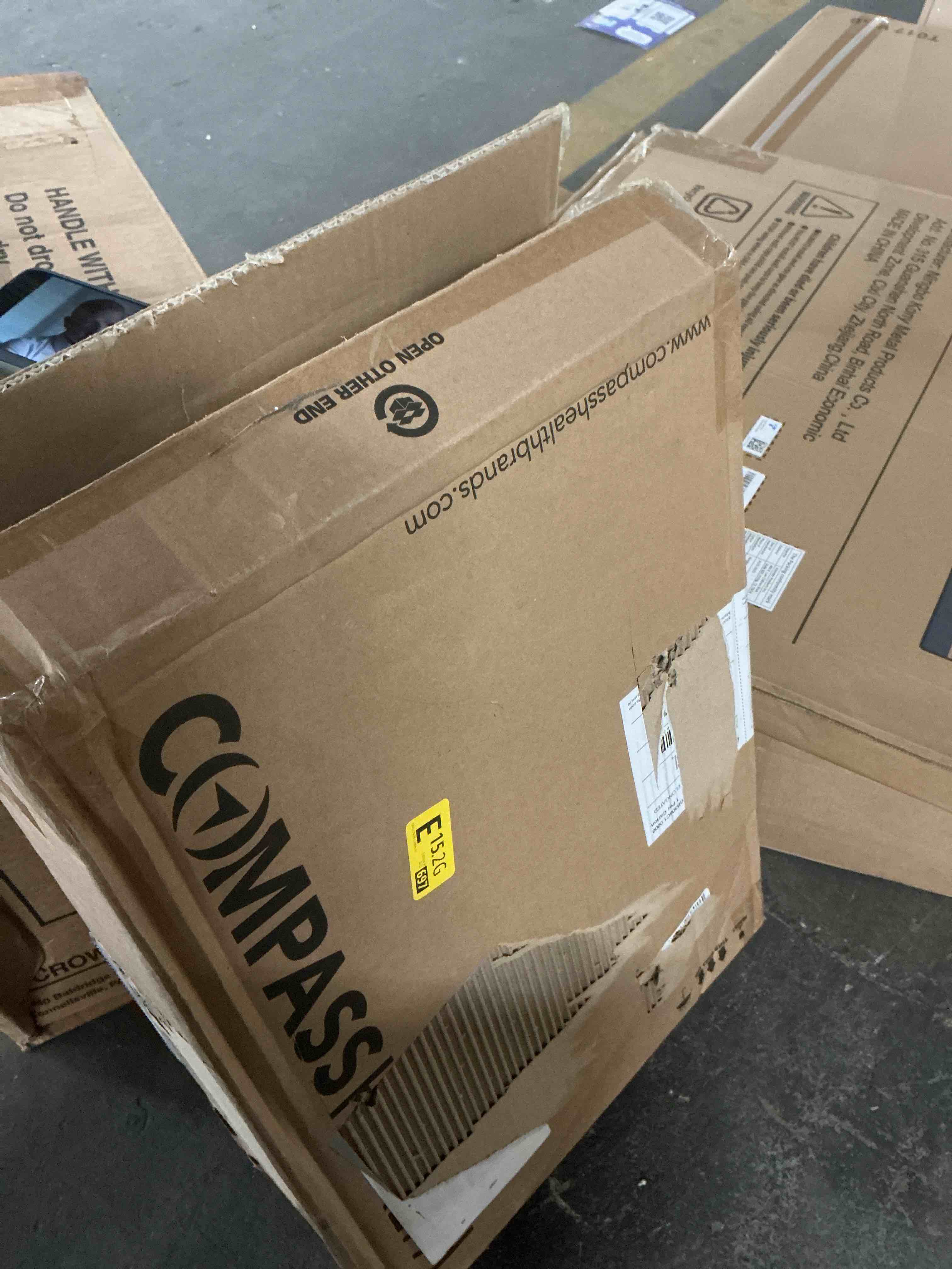 https://s3.amazonaws.com/lotting-images-prod/EmanualPiazza/PNK3860829_1778532375166.jpeg